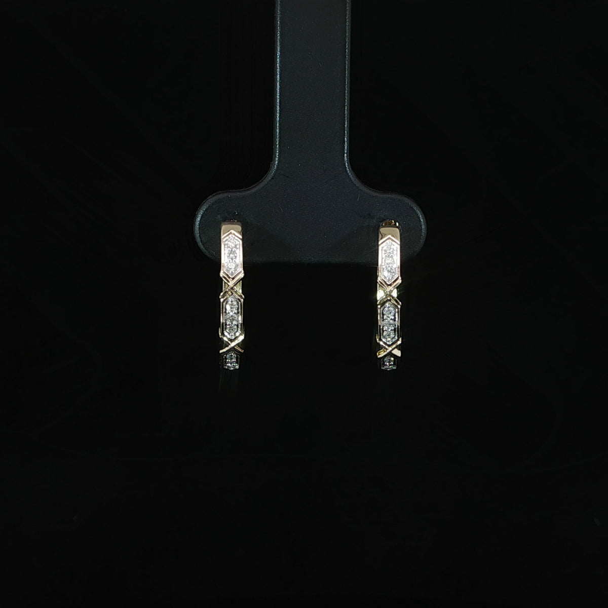 10K yellow gold natural diamond geometric huggie hoop earrings