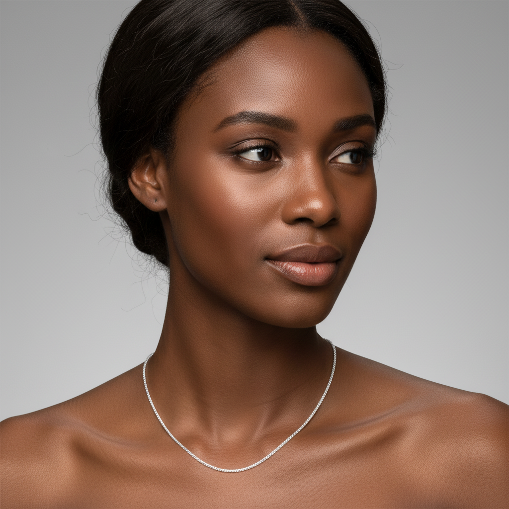 Model Wearing 14K White Gold Solid Diamond-Cut Franco Chain 2.5MM