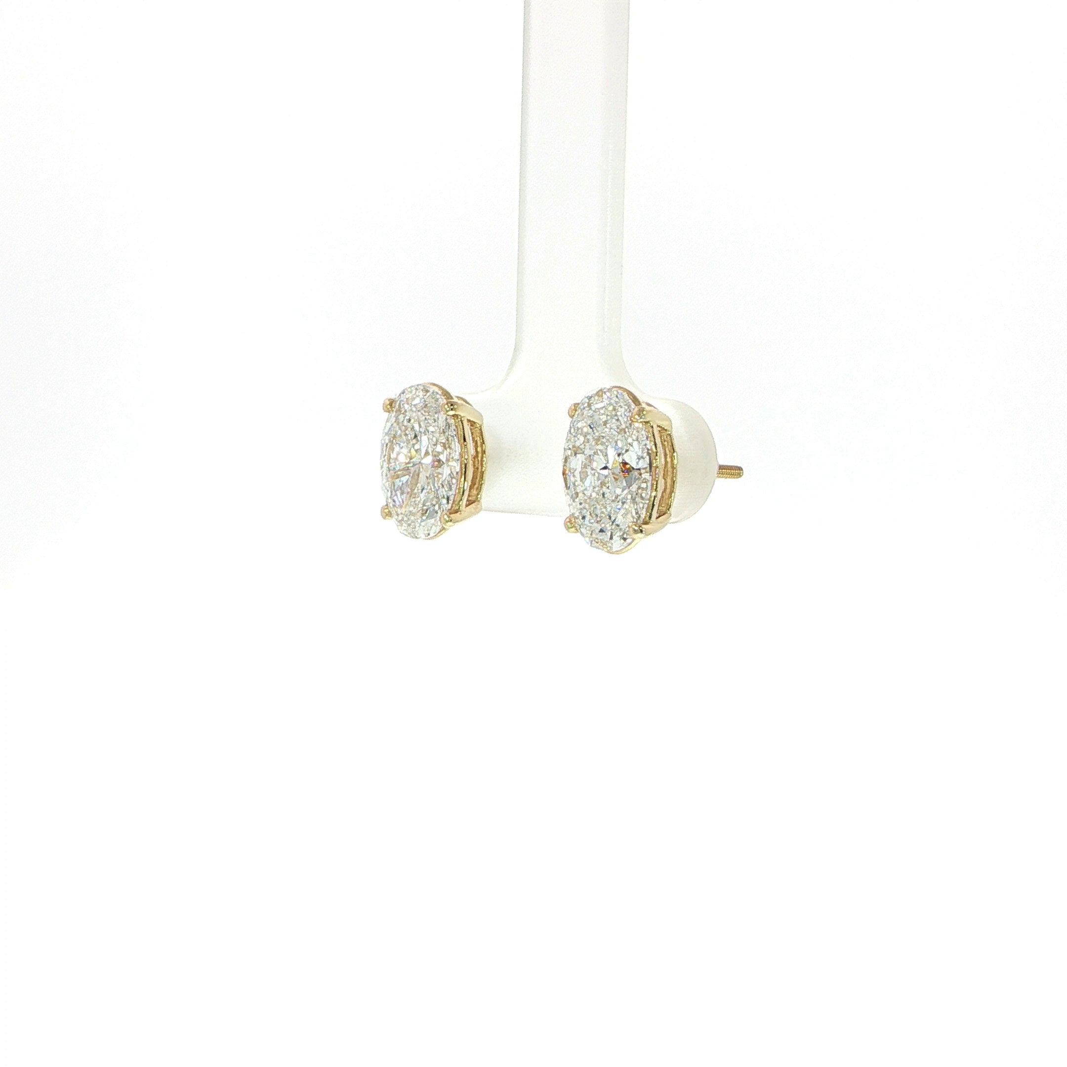 14K Gold Oval Diamond Earrings - 4CTW