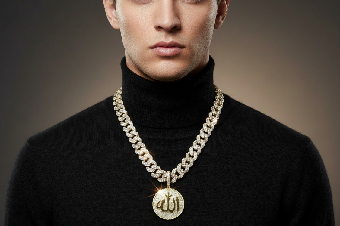 Sterling Silver Allah Arabic Calligraphy Pendant with VVS Moissanite