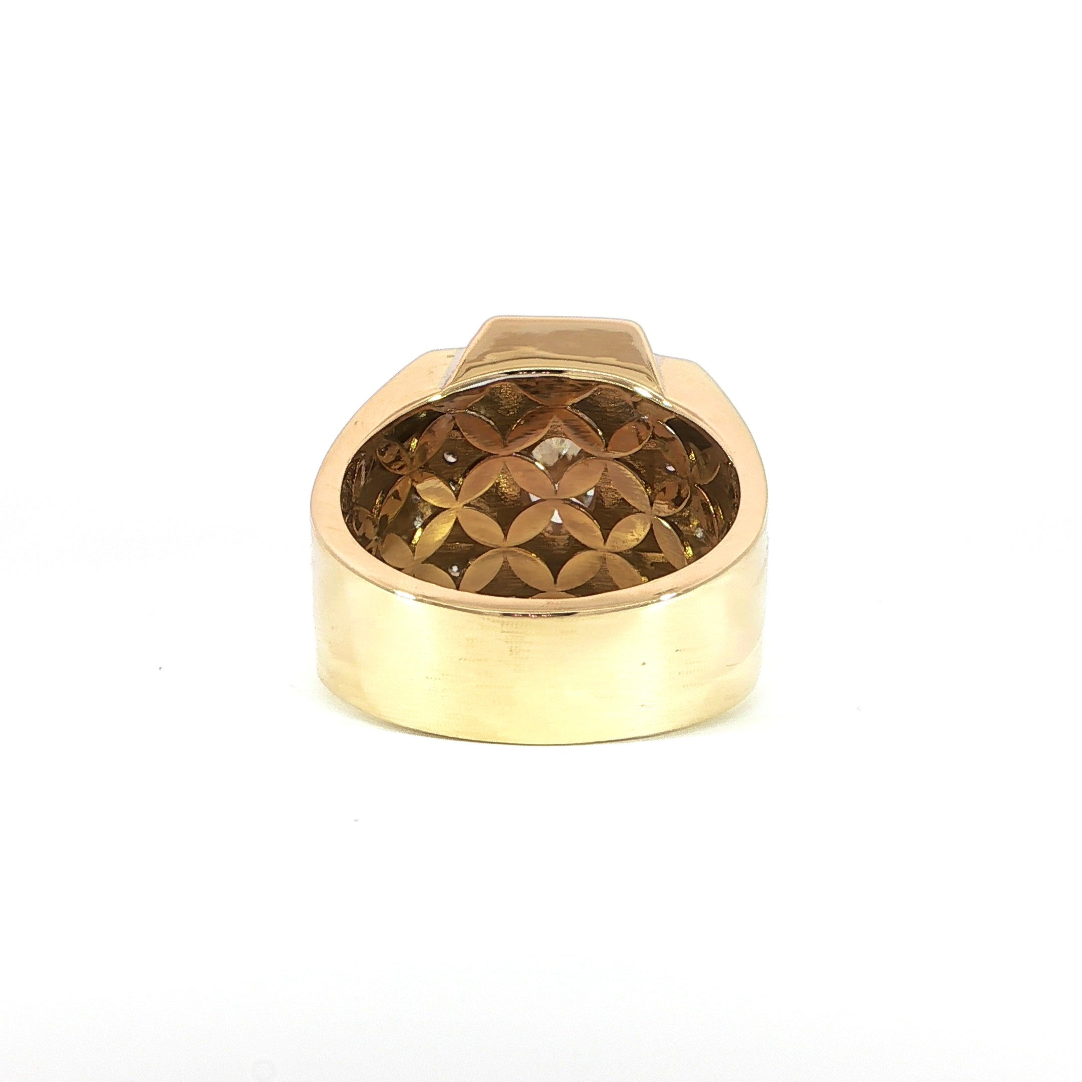 14K Yellow Gold 3ct Oval Lab Grown Diamond Men’s Ring with Natural Side Diamonds – 3.4ctw
