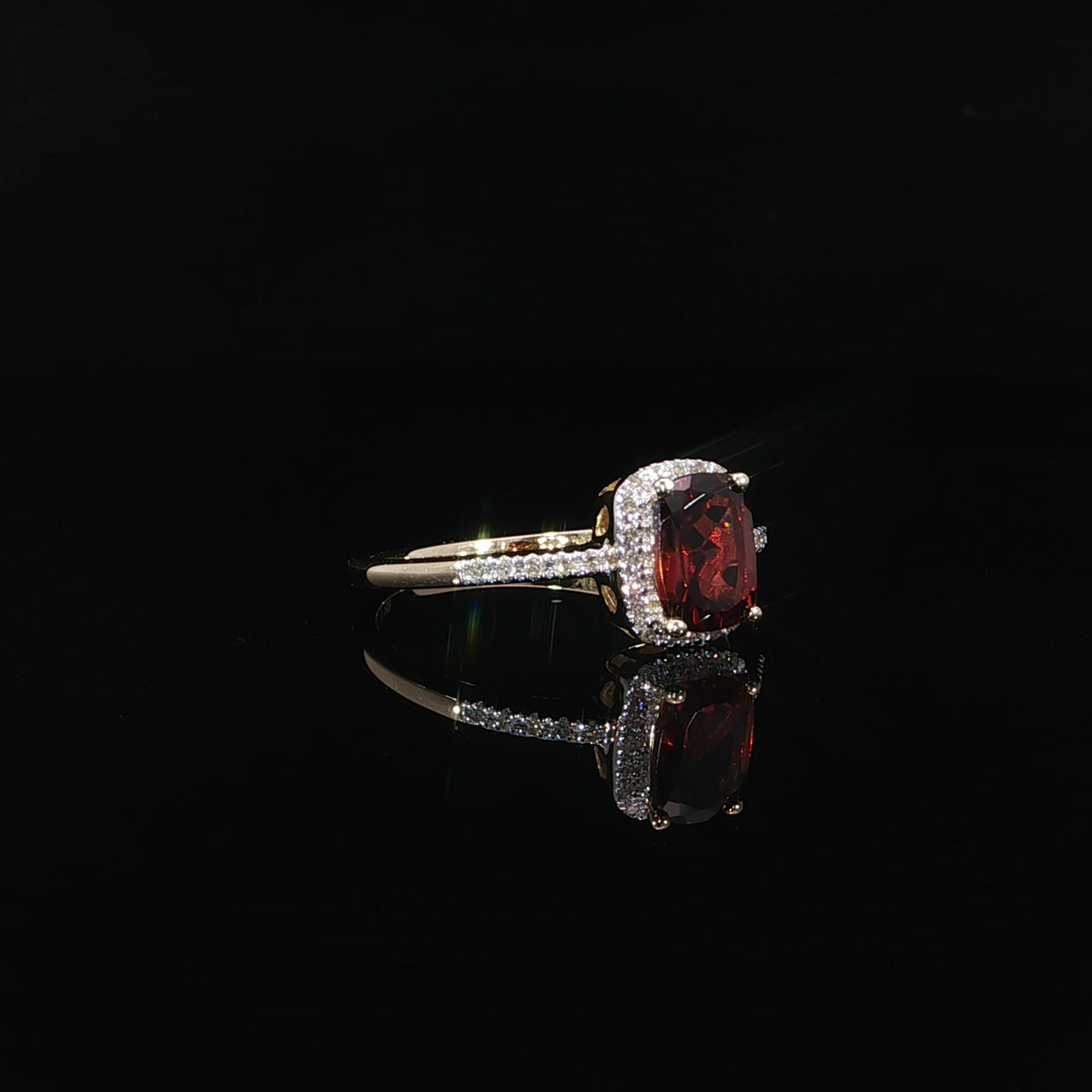 14K Yellow Gold Natural Garnet & Diamond Ring