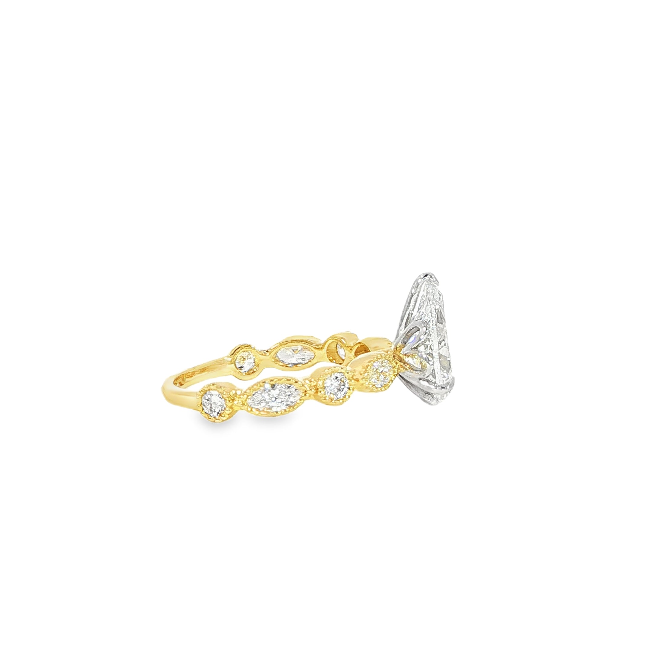 14K Pear-Shape Diamond Ring