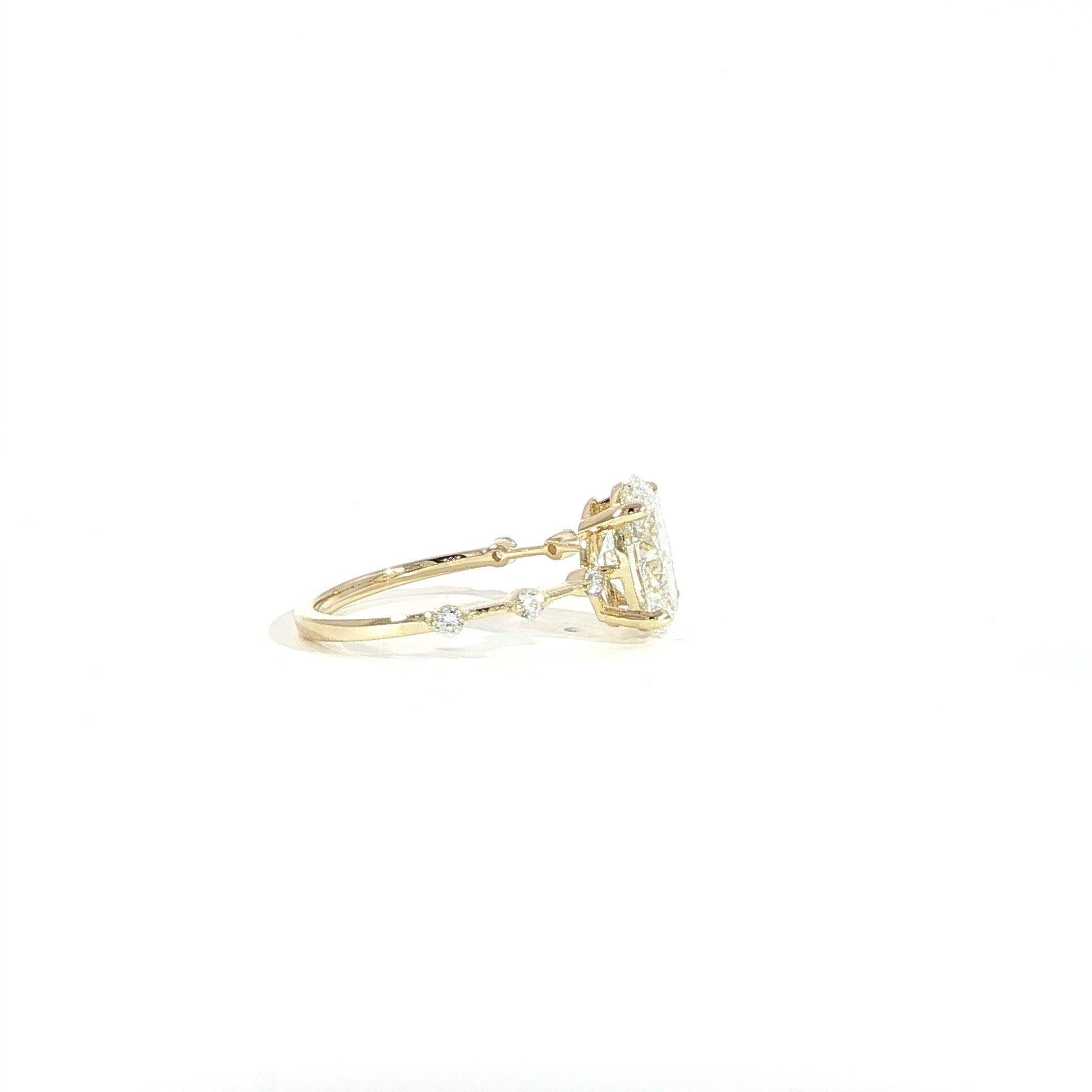 IGI certified oval diamond ring with unique band design