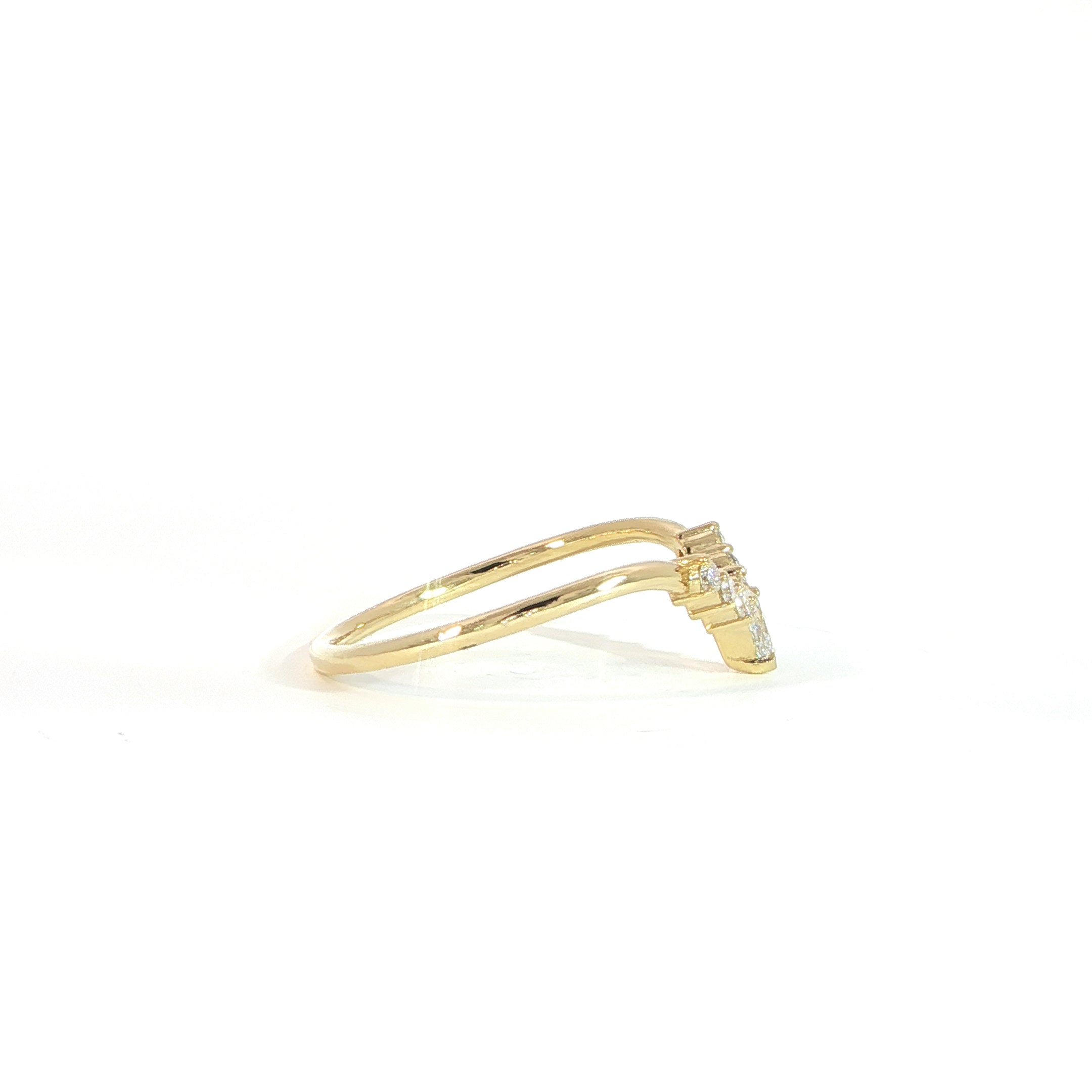 Gold diamond contour band side profile