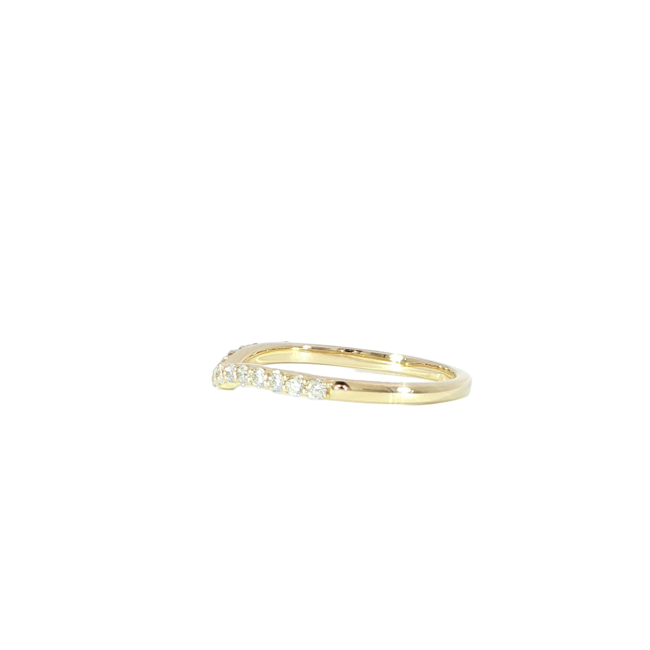 Contour diamond band in 14K yellow gold side