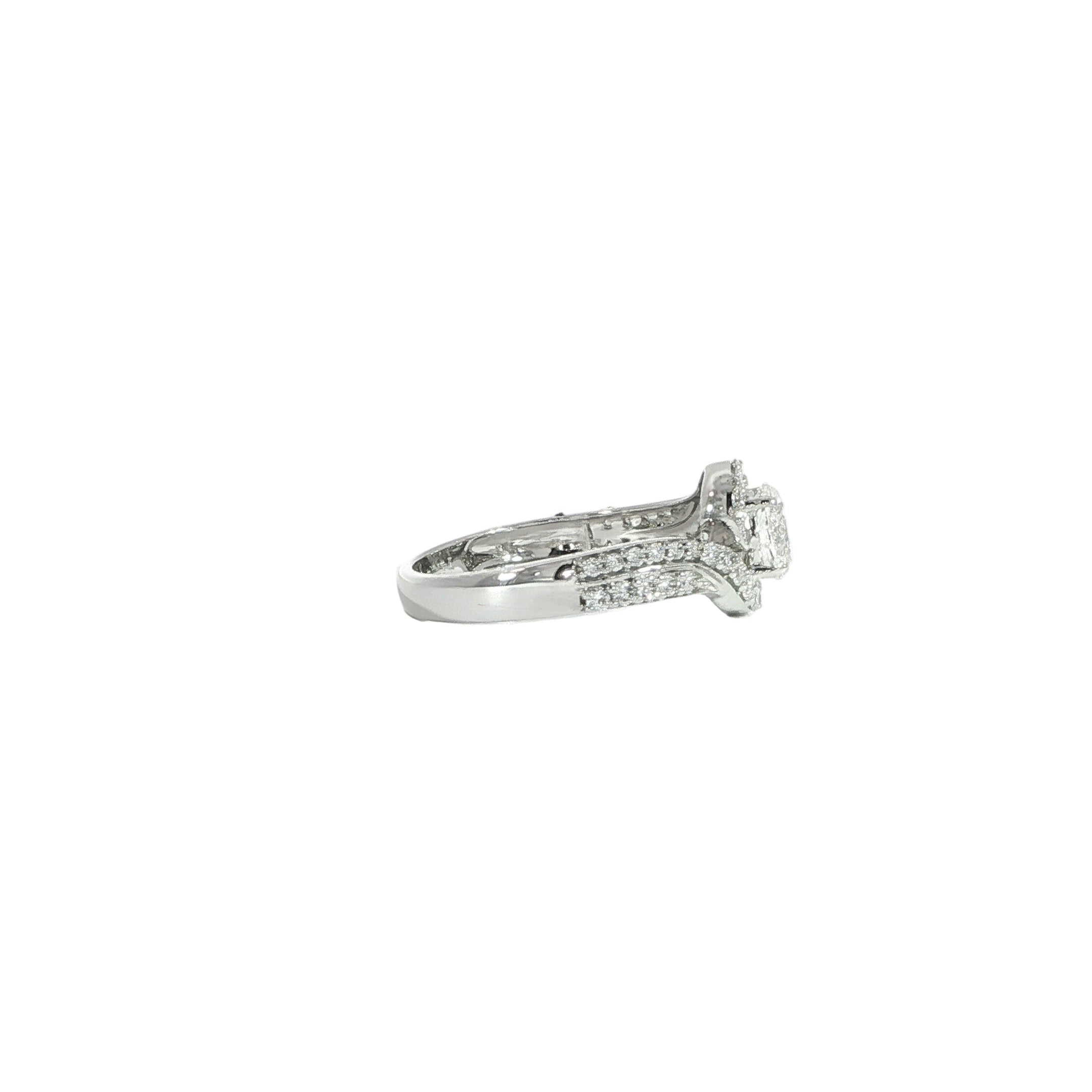 Round diamond engagement ring with pavé band side