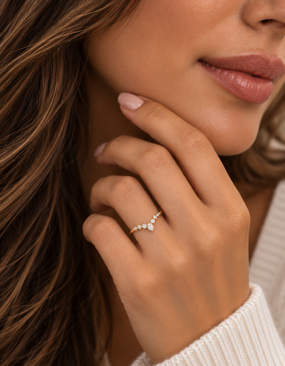 14K Gold Stackable V-Shaped Band – 0.18 CTW