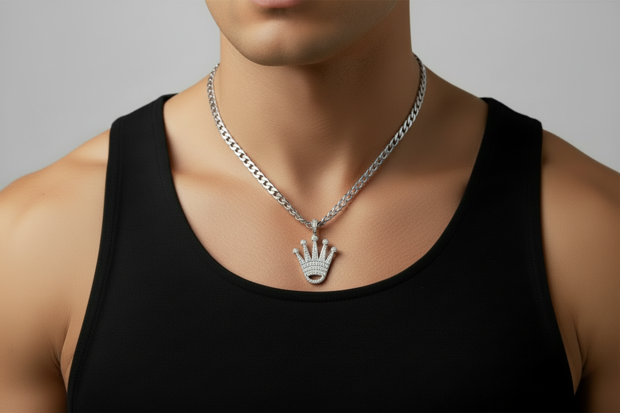 Sterling Silver King's Crown Pendant with VVS Moissanite