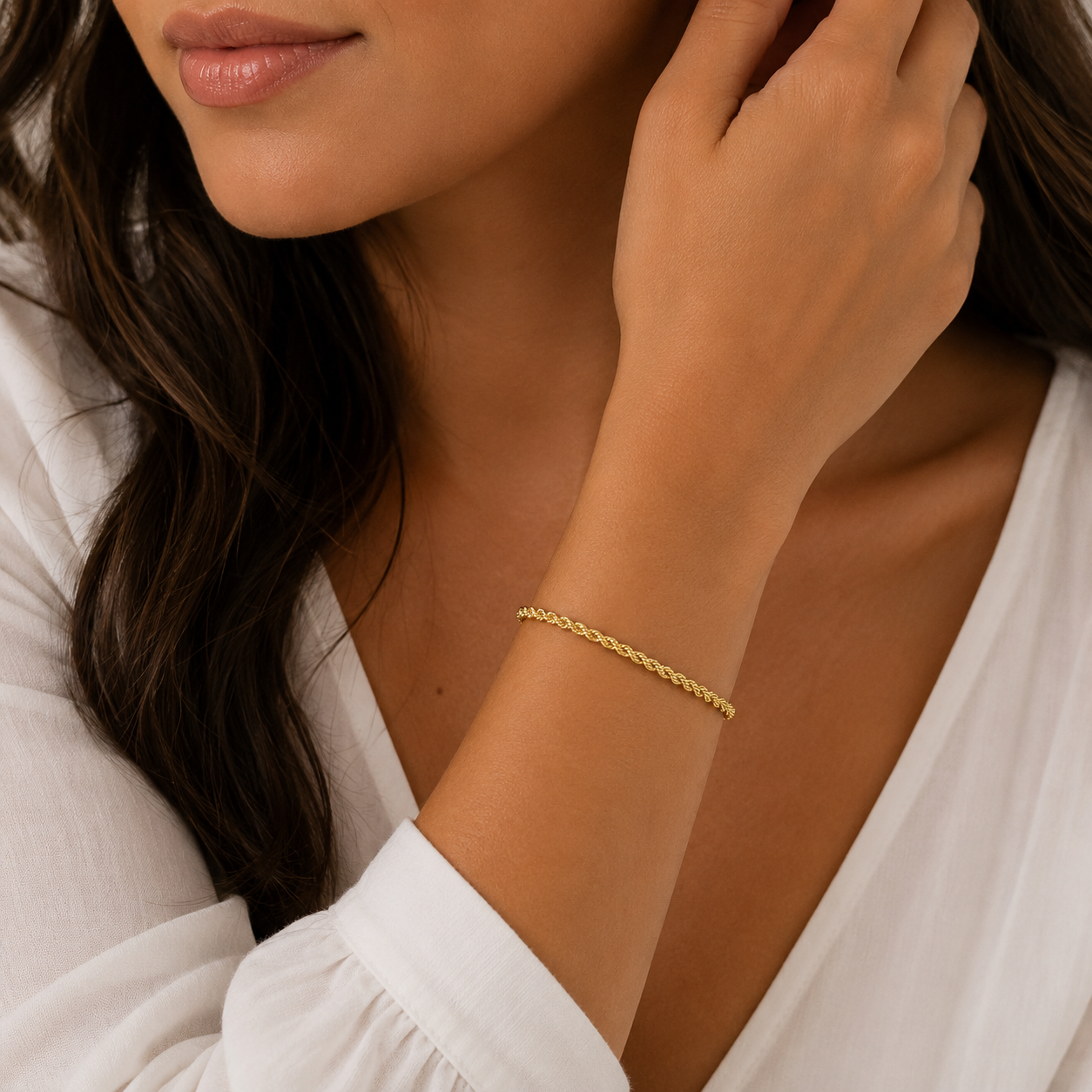 Elegant 10K gold rope bracelet for everyday wear
