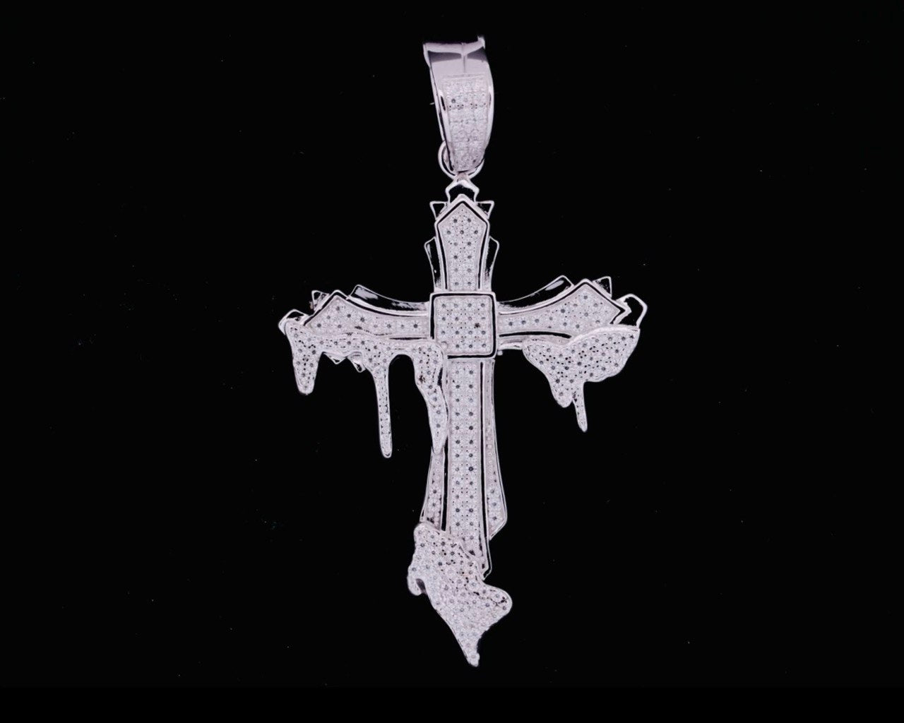 Sterling Silver Cross Pendant with VVS Moissanite - 0.96 Carat