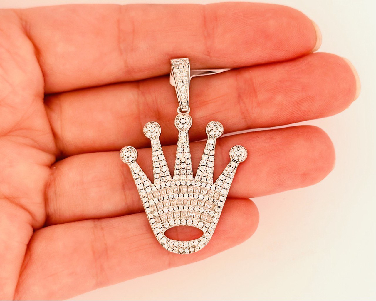 Sterling Silver Crown Pendant with VVS Moissanite - 2.34 Carat