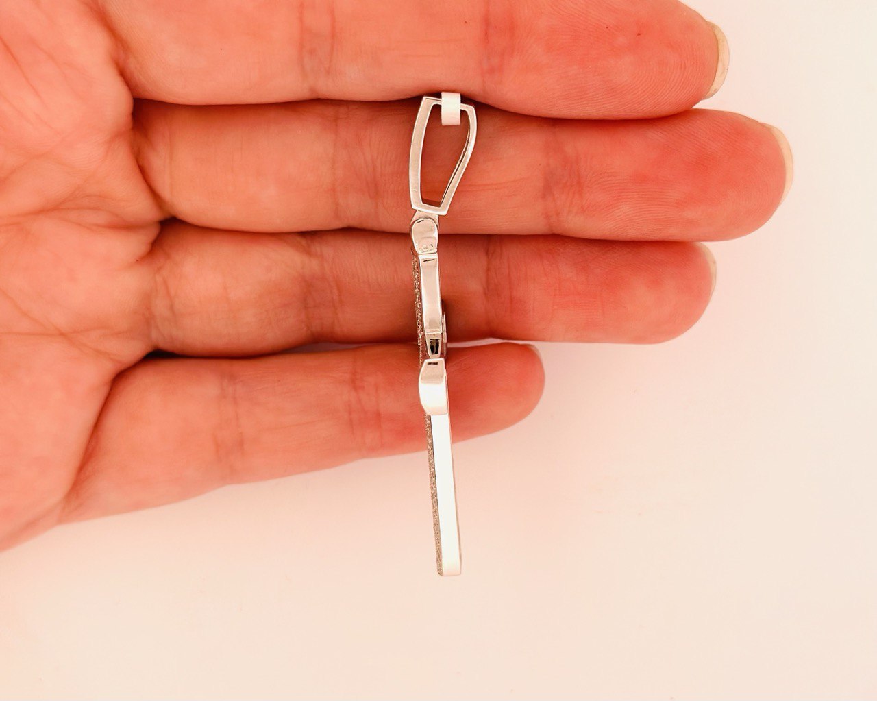 Sterling Silver Cross Pendant with VVS Moissanite - 1.47 Carat