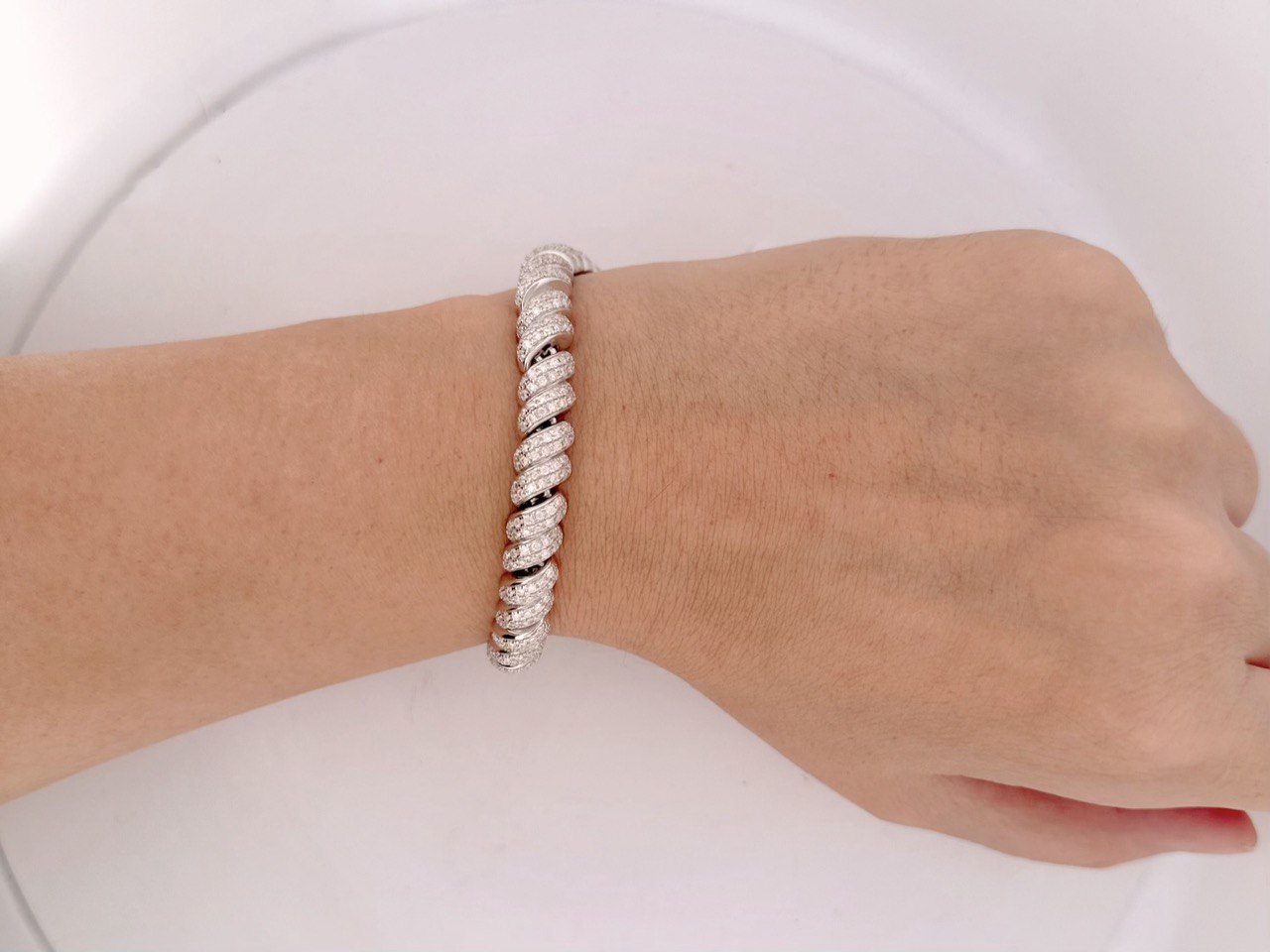 Sterling Silver Bracelet - 9.93CT VVS-D Moissanite, 8MM
