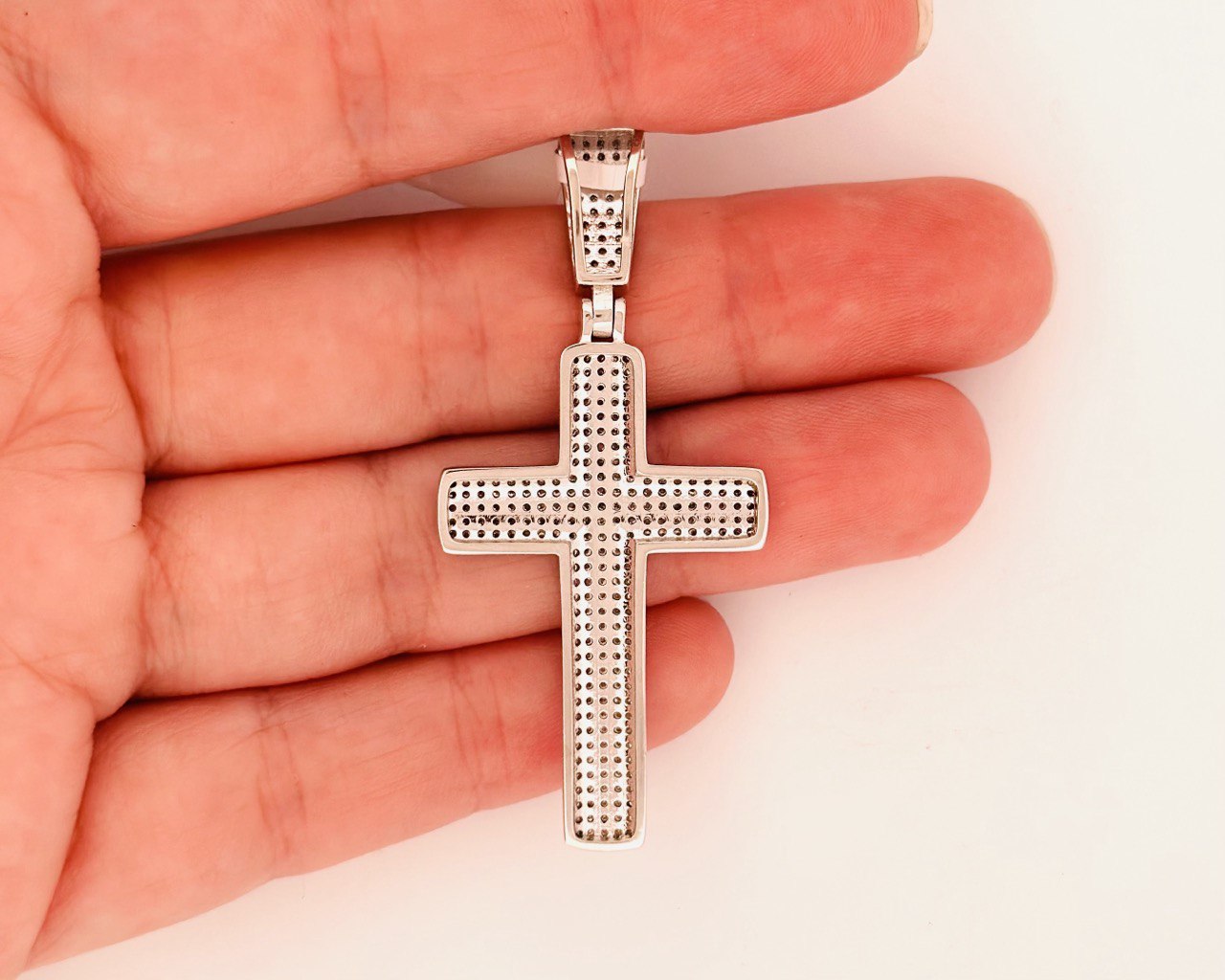 Sterling Silver Cross Pendant with VVS Moissanite - 1.47 Carat