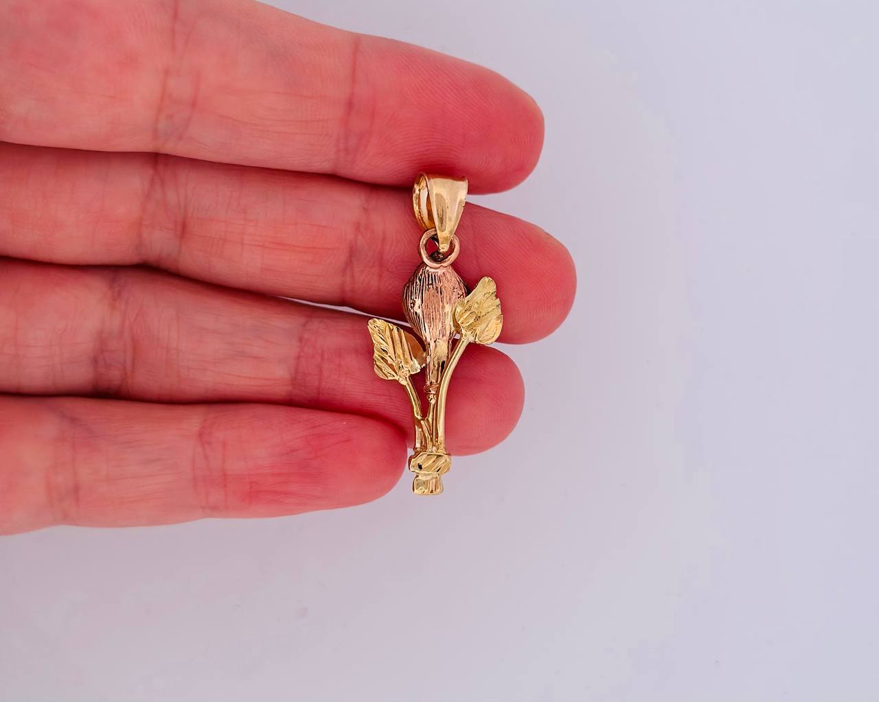 14K Flower Pendant