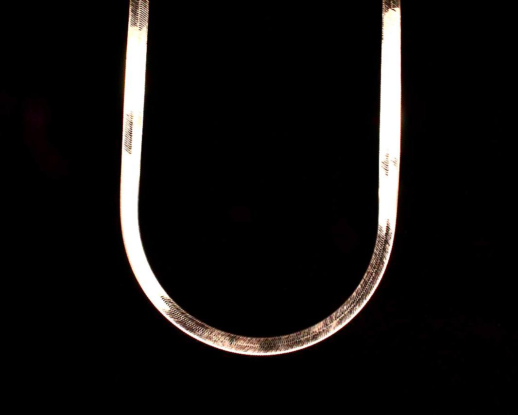 10K Yellow Gold Herringbone Chain Necklace - 7mm