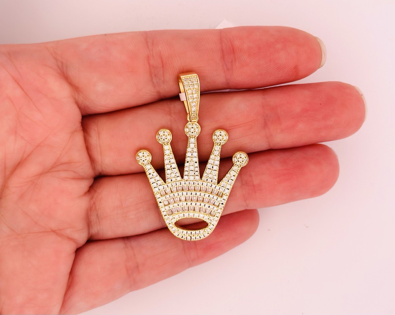 Sterling Silver Crown Pendant with VVS Moissanite - 2.34 Carat