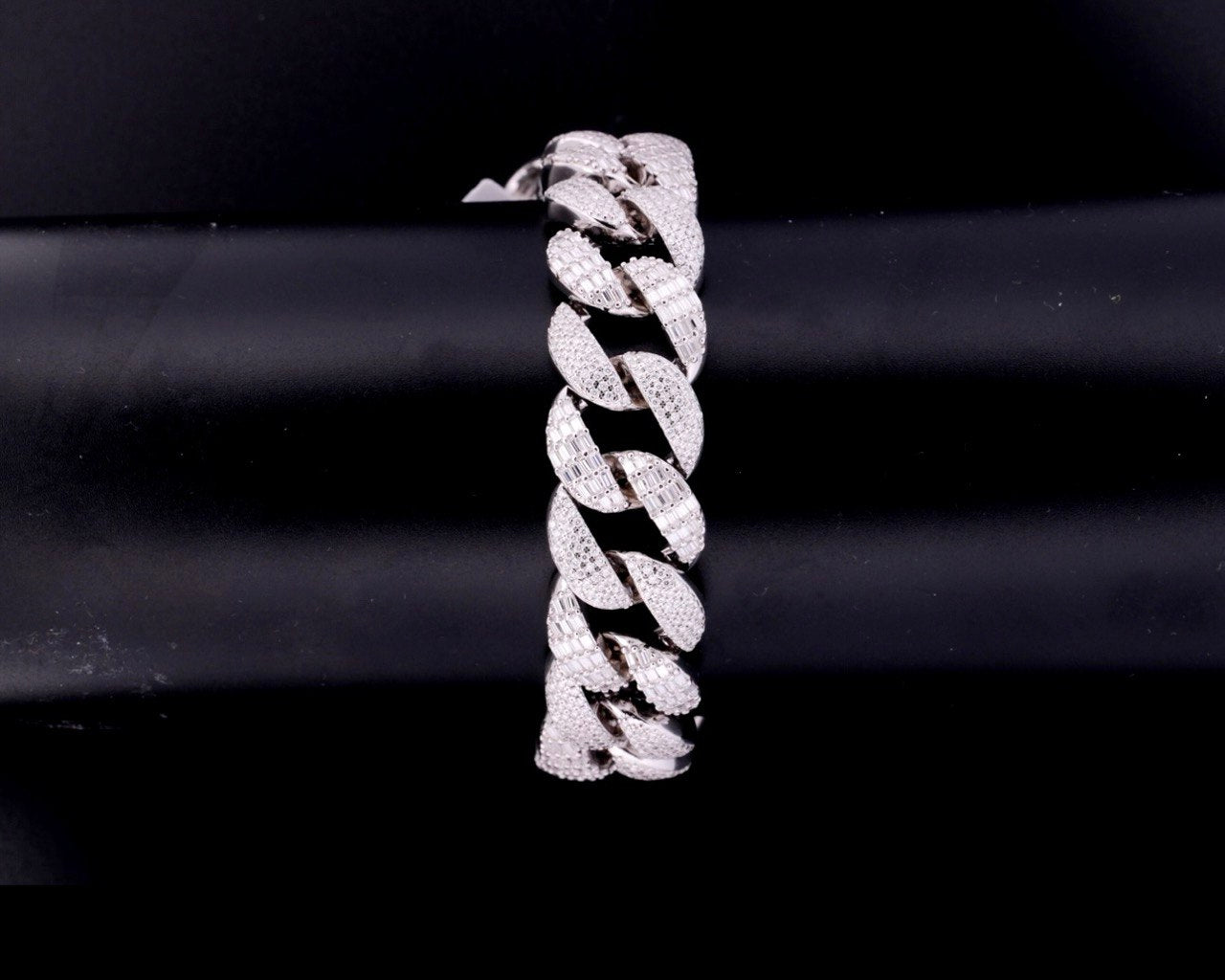 Sterling Silver Miami Cuban Bracelet, 16mm, VVS Moissanite Stones