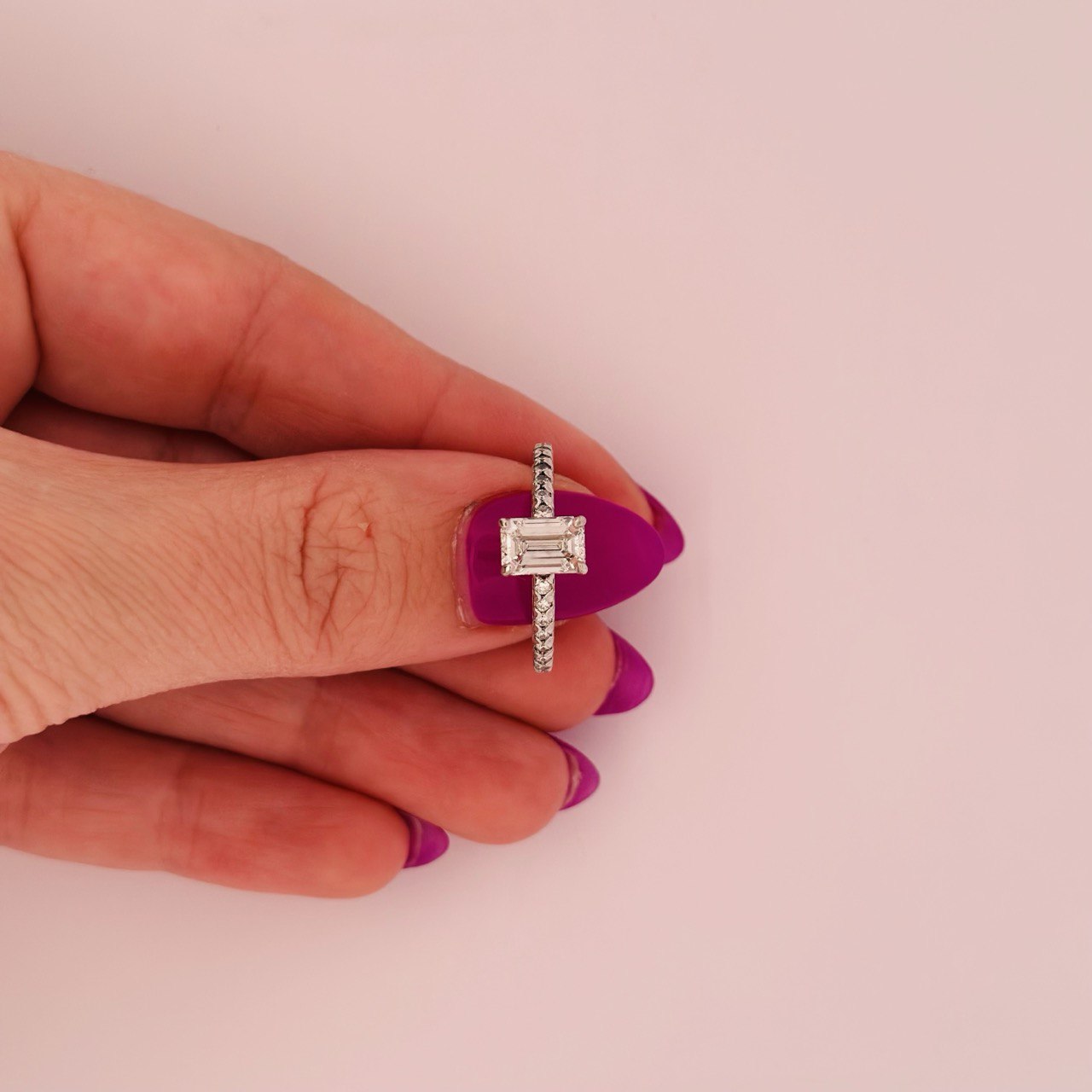 14K White Gold Diamond Ring - 1.3CT, IGI Certified