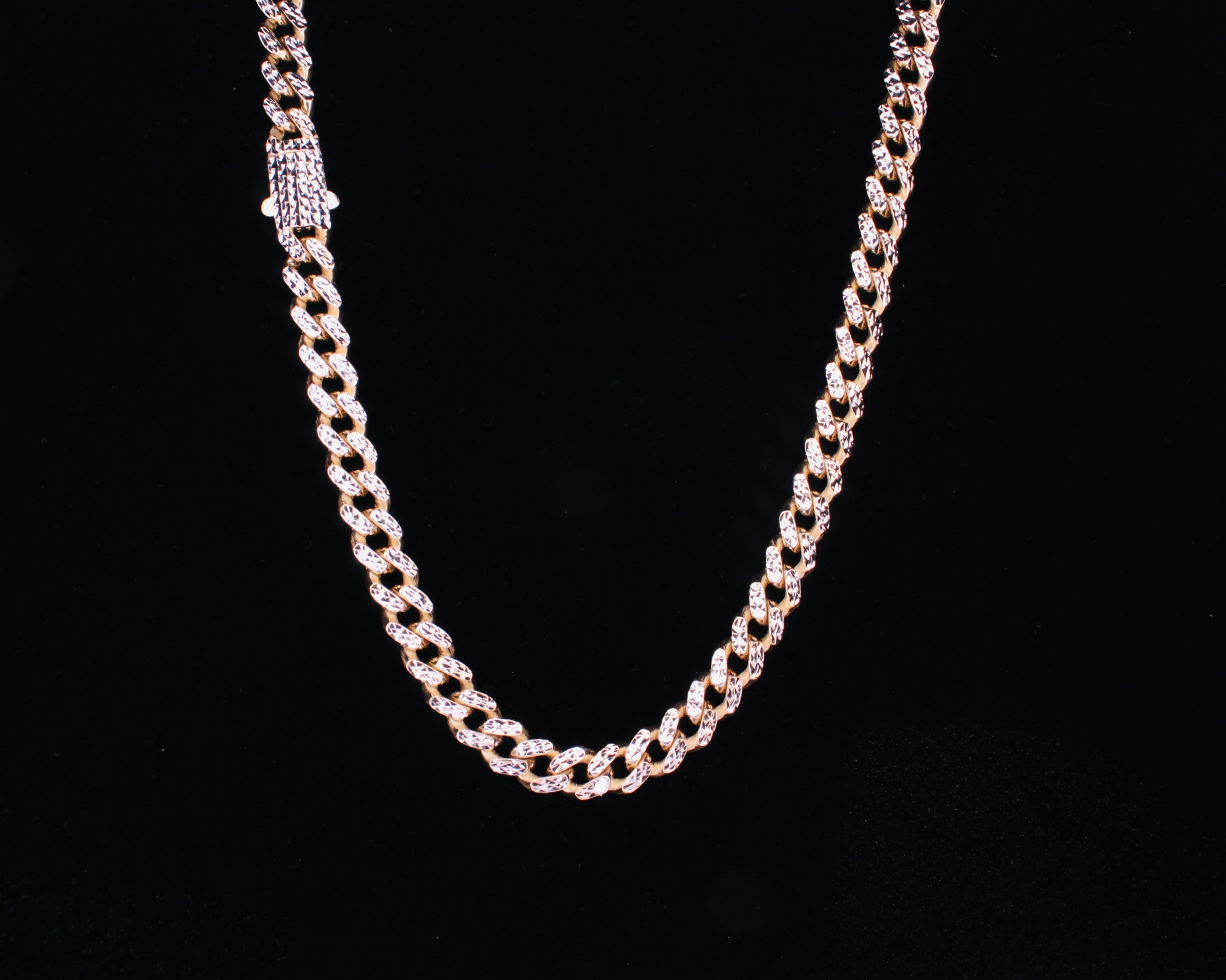 10K Diamond Cut Cuban Chain - 8.8mm