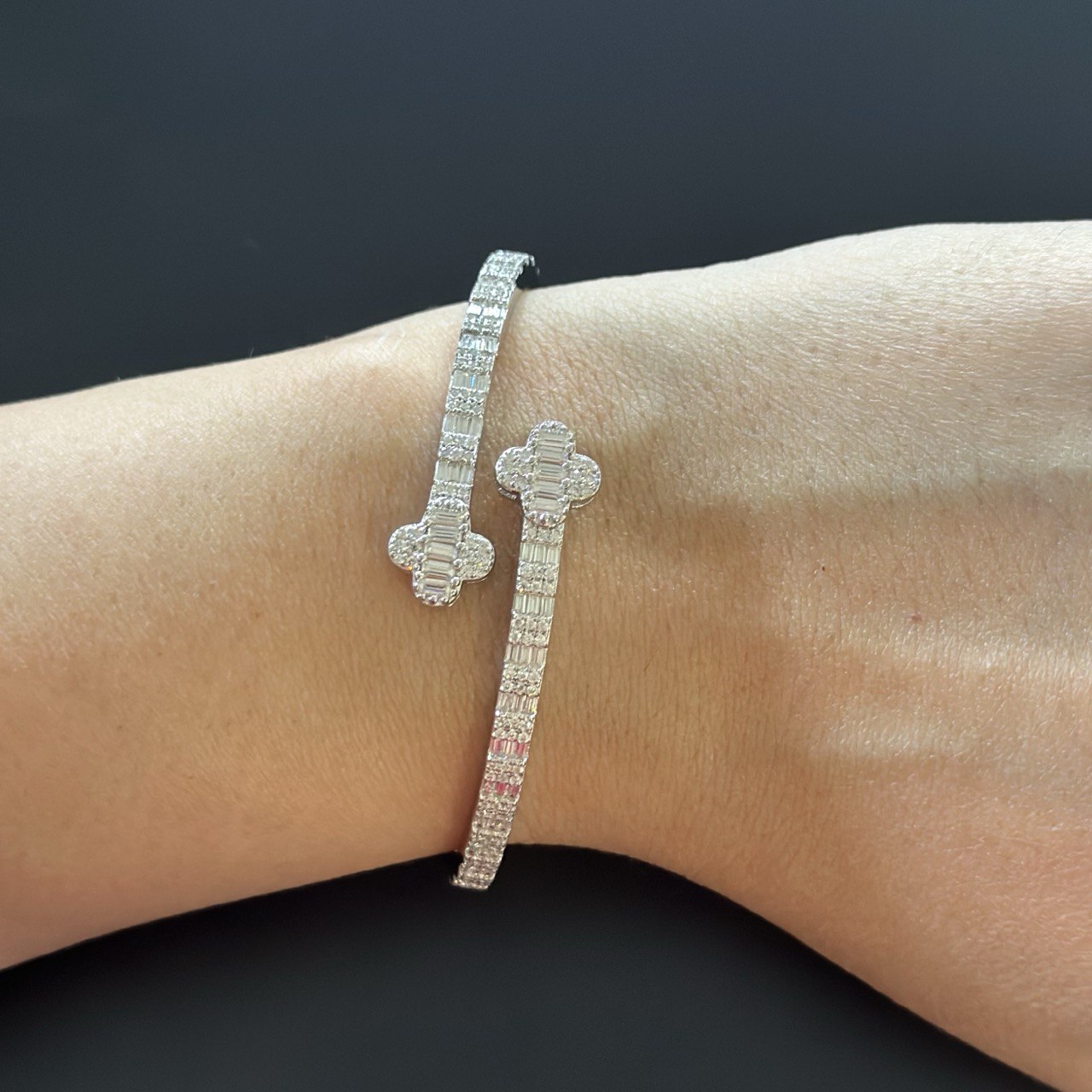 Sterling Silver Bangle Bracelet with VVS Moissanite Stones, 4.32 Total Carats