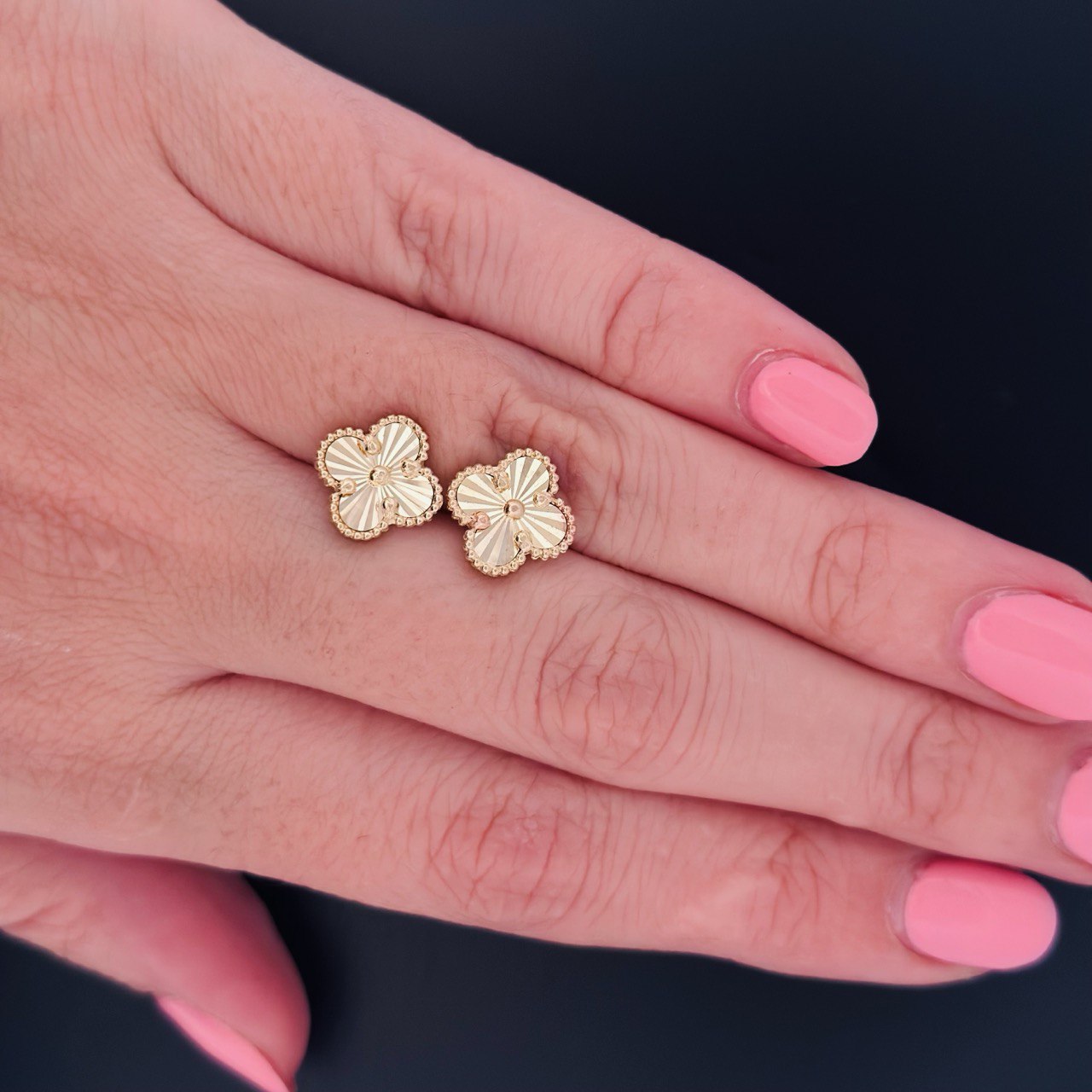 14K Gold Flower Stud Earrings