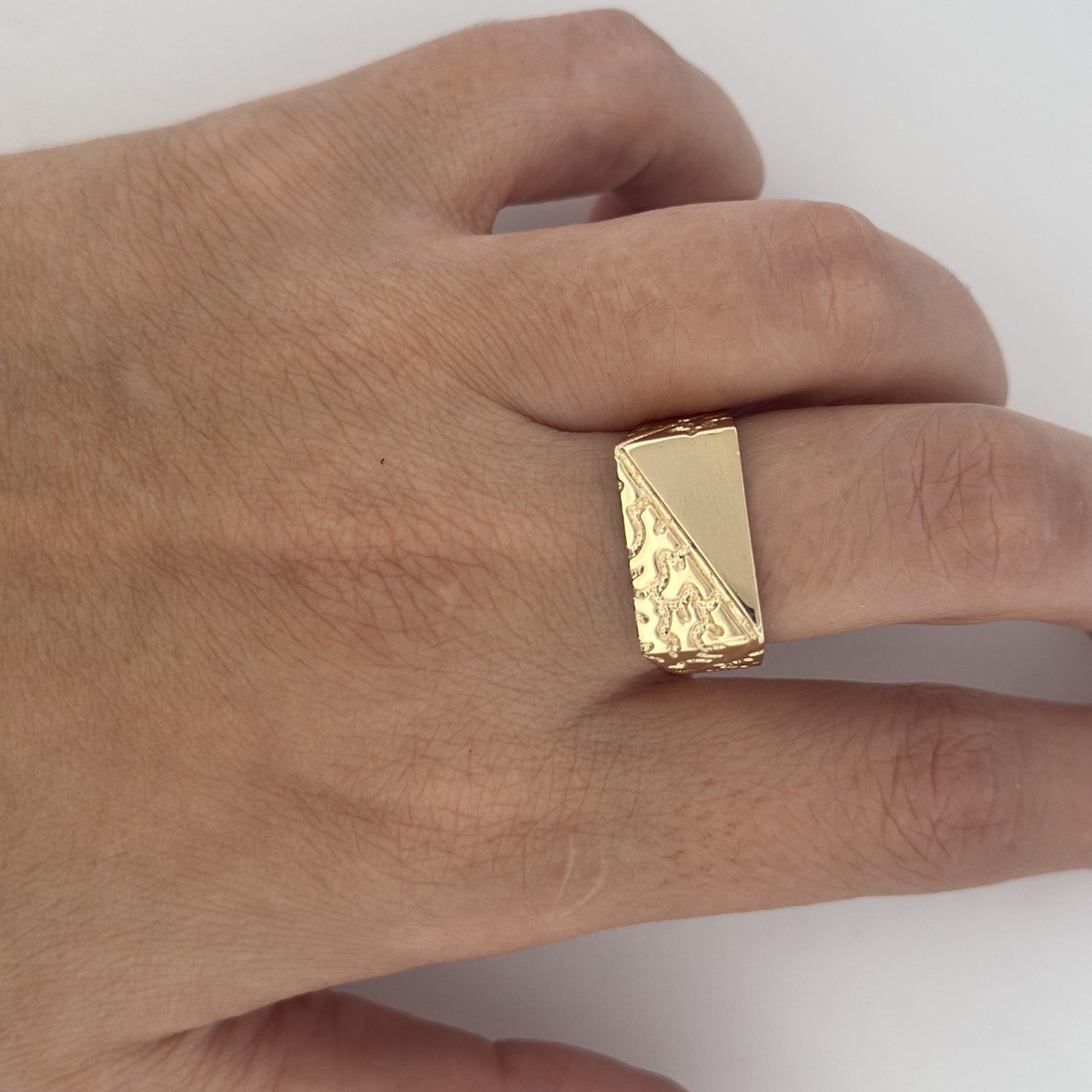 14K Yellow Gold Nugget Men’s Ring - 10.1MM