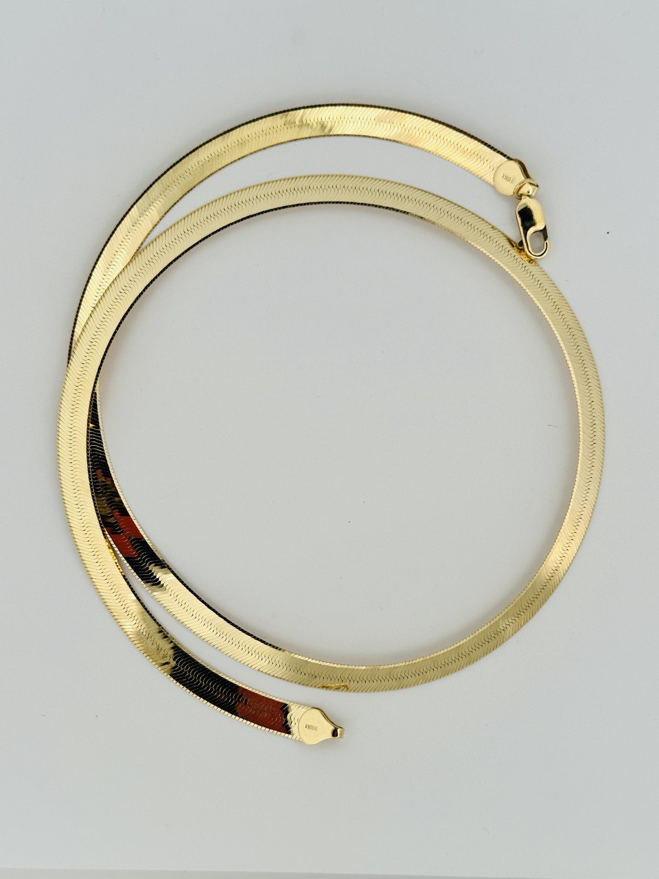 10K Yellow Gold Herringbone Chain Necklace - 7mm