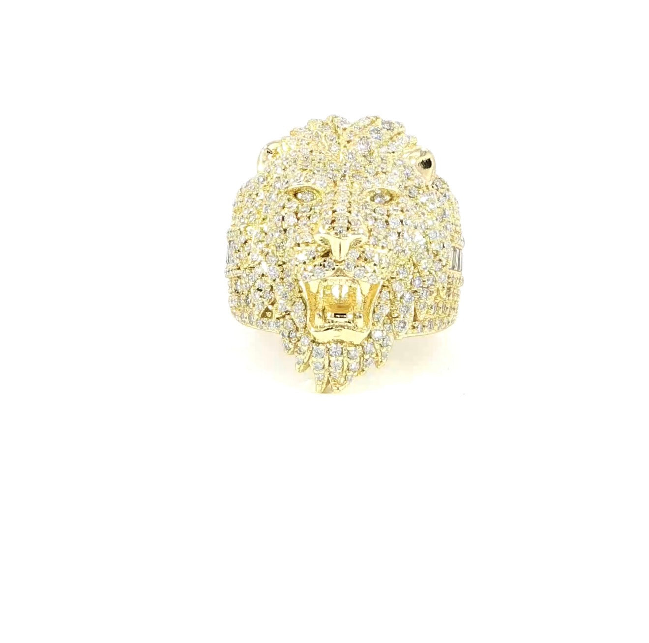 Video of detailed sterling silver lion head ring moissanite