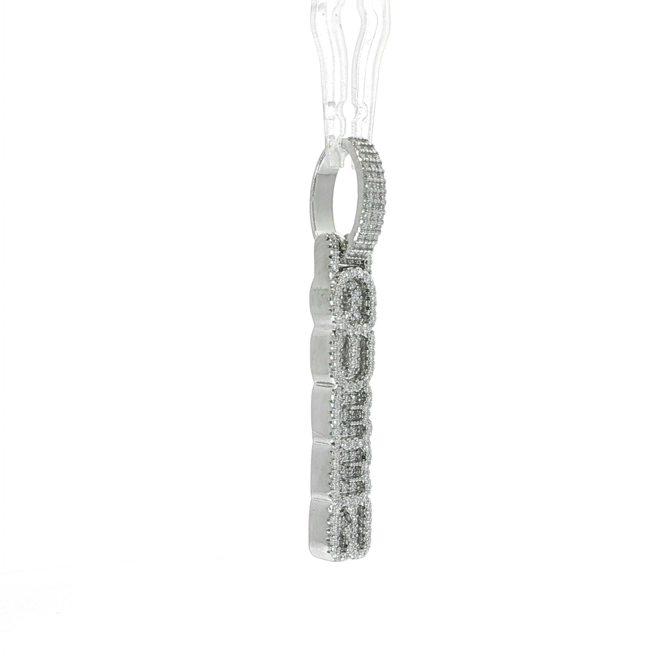 Statement Queen pendant in sterling silver designed with brilliant VVS moissanite.