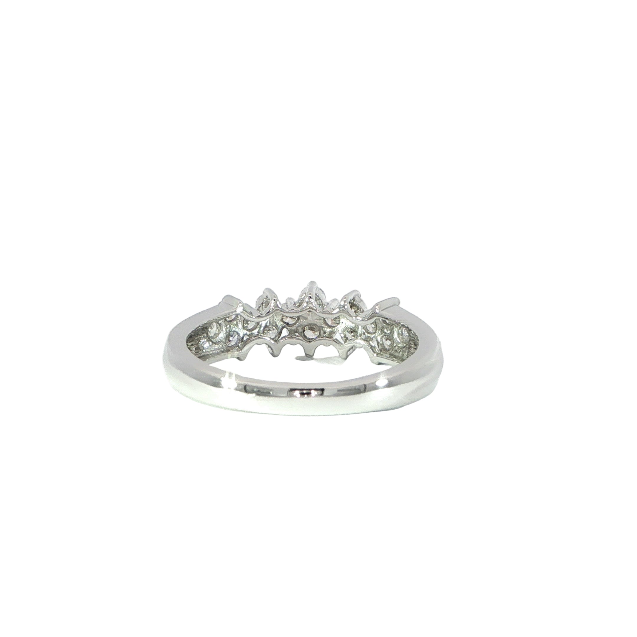 14K white gold cluster fashion ring back