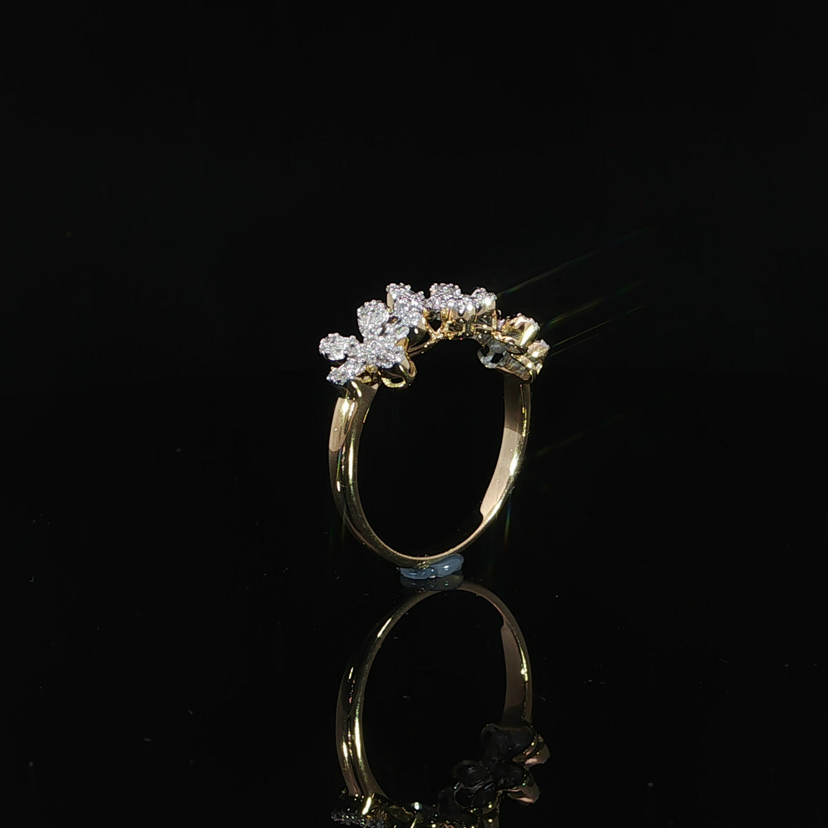 10K Yellow gold three-dimensional flower diamond ring straight view