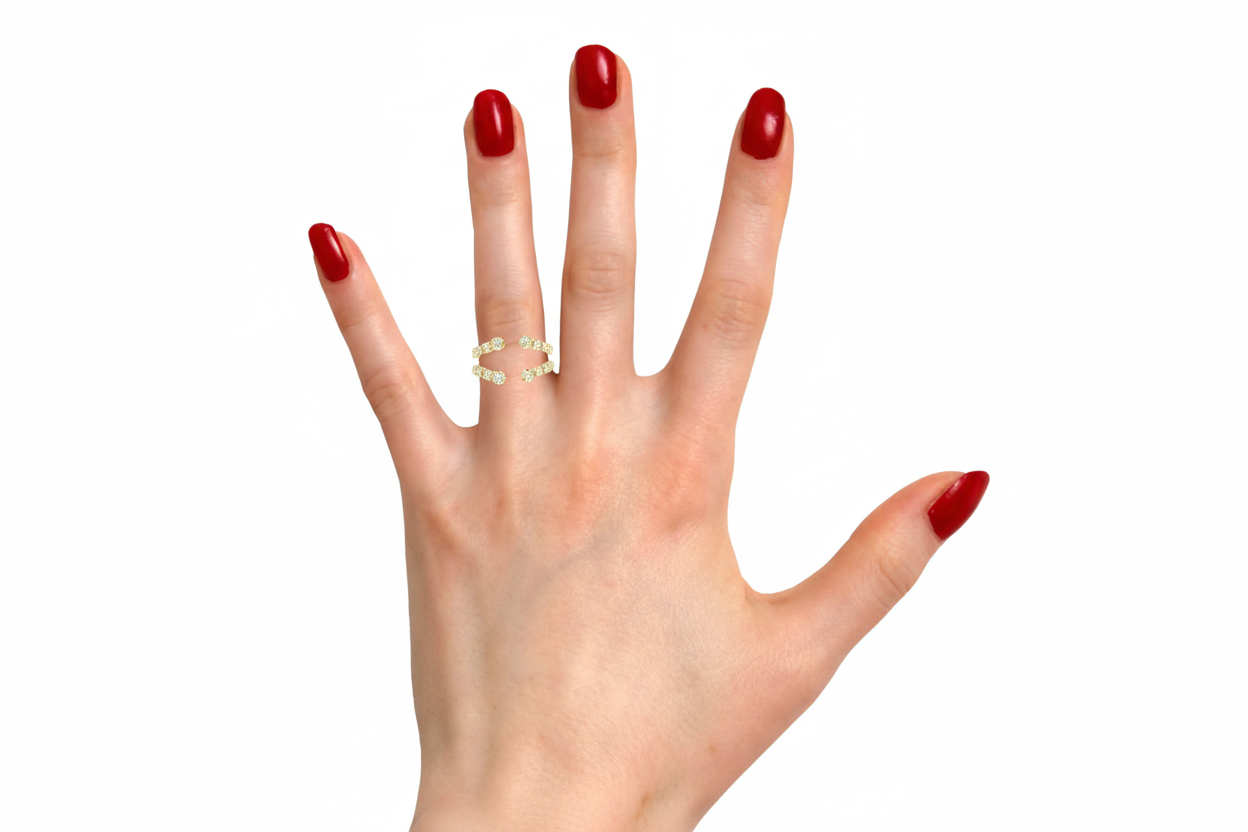 Hand model of graduated diamond enhancer band
