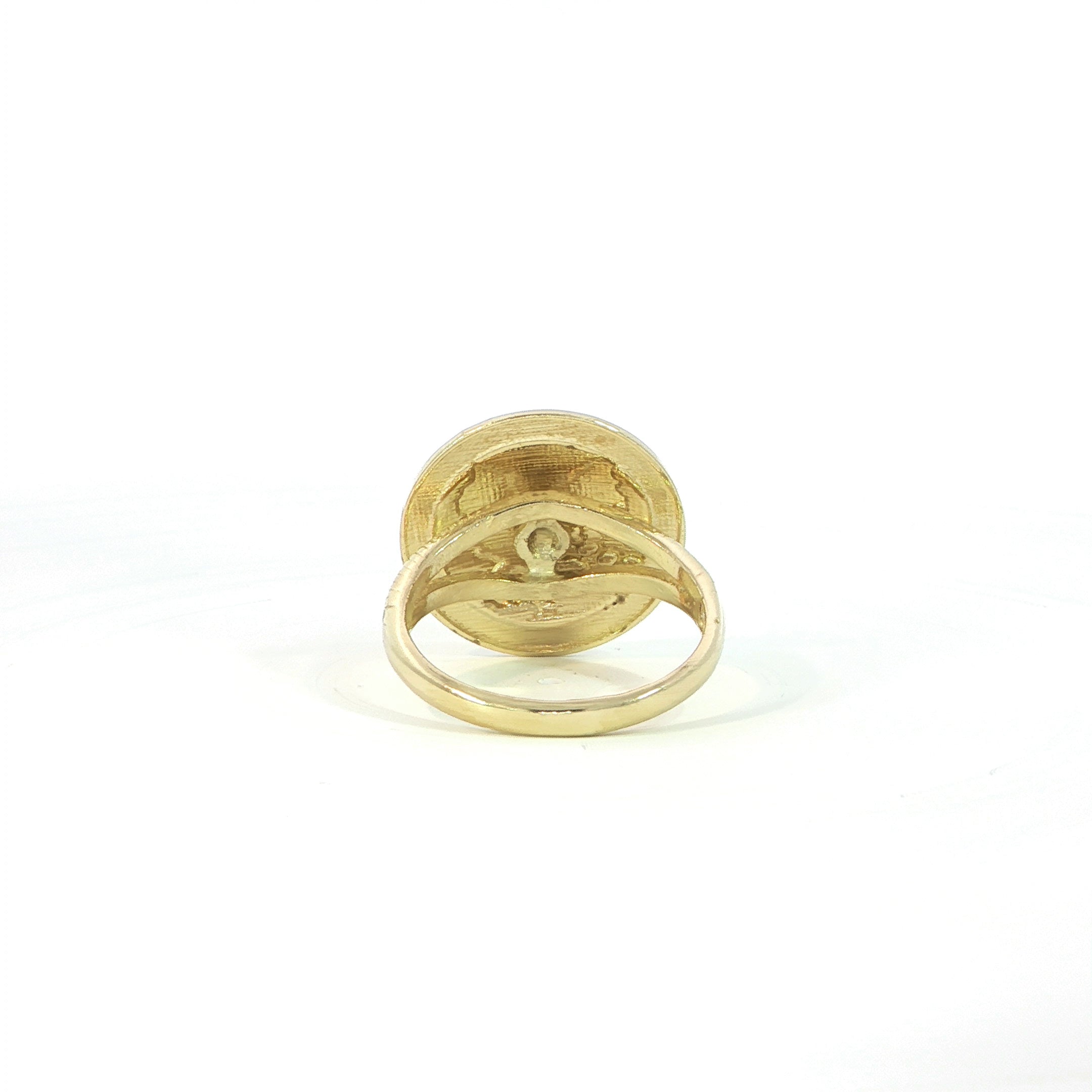 Back of 10K yellow gold coin ring