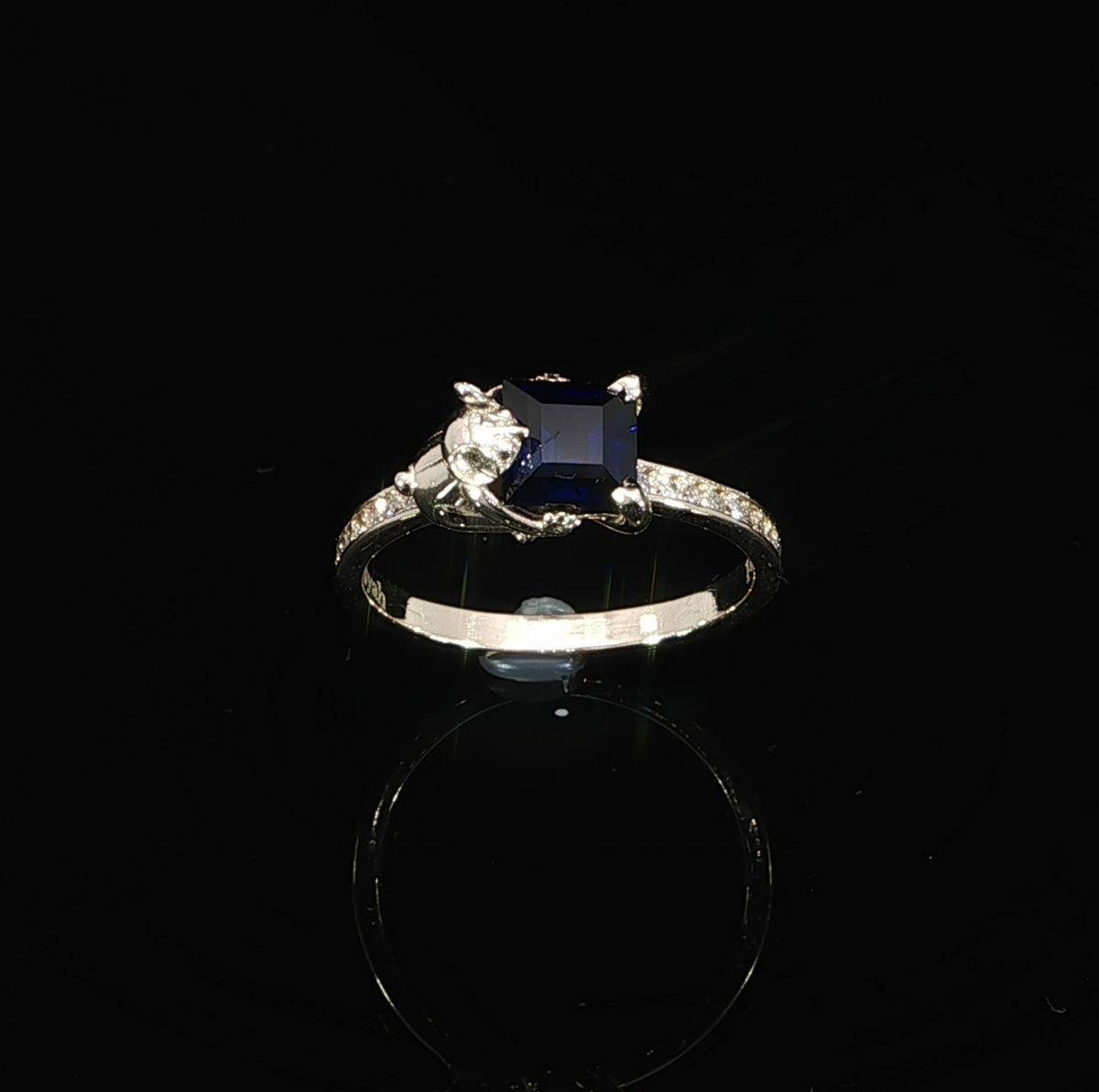 Custom 044