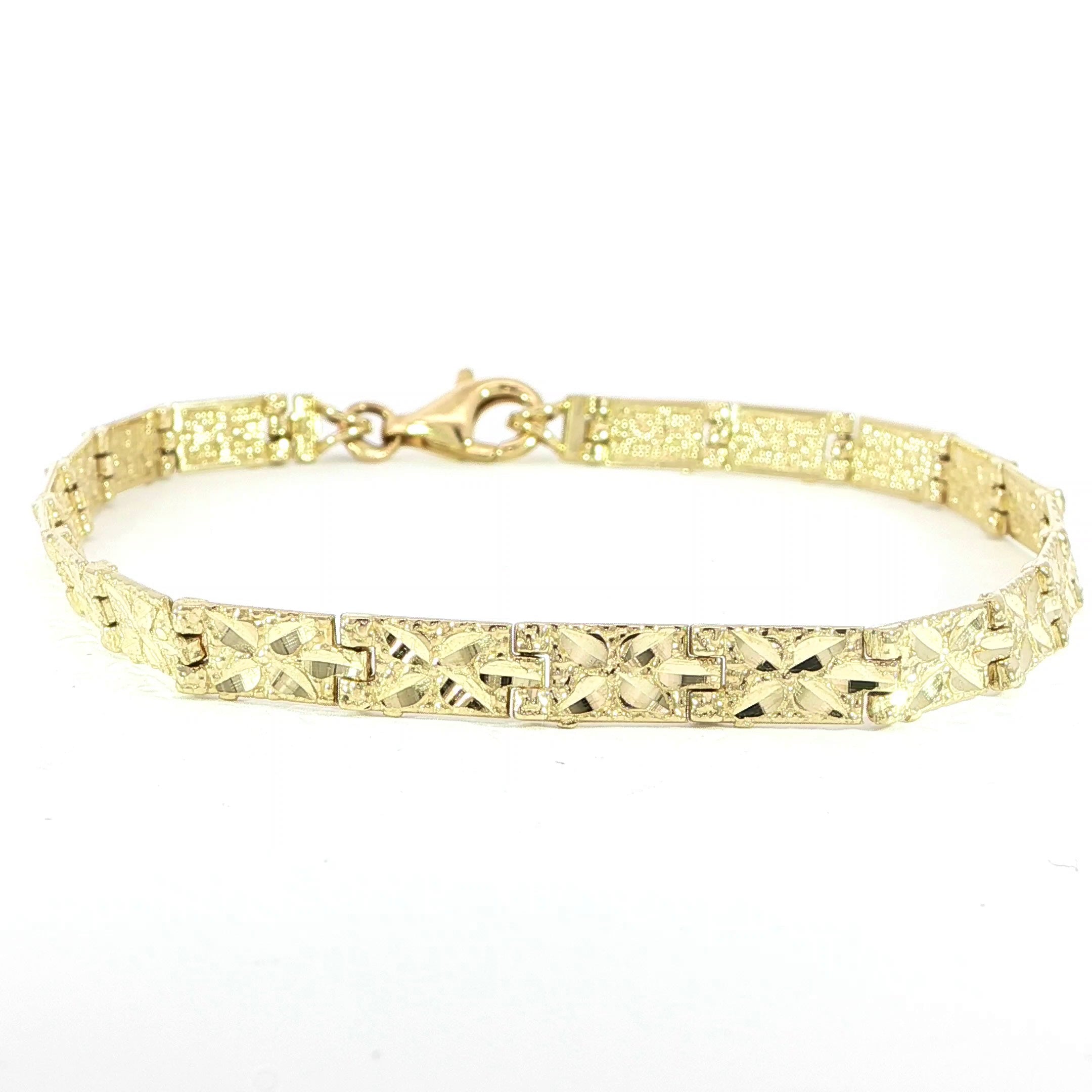 10K Yellow Gold Nuggets Flower Bracelet - 5MM