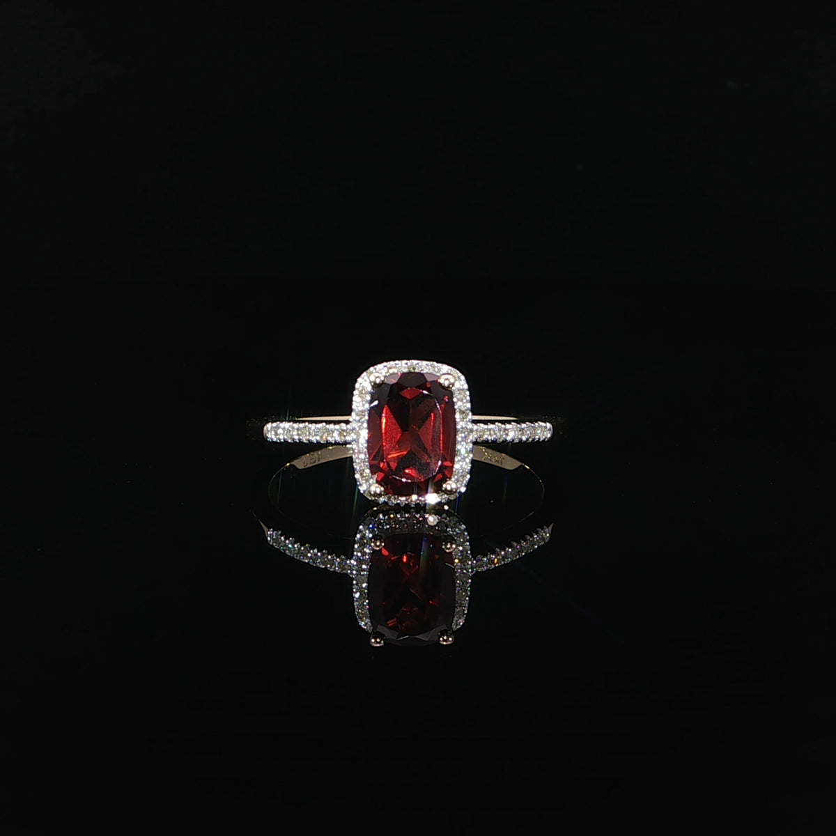 14K Yellow Gold Natural Garnet & Diamond Ring