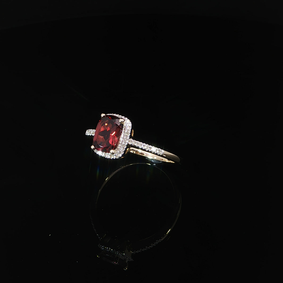 14K Yellow Gold Natural Garnet & Diamond Ring