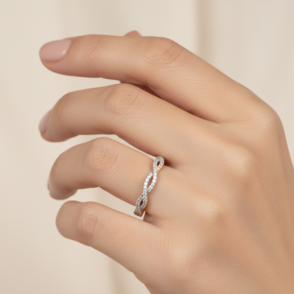 14K Diamond Twist Band