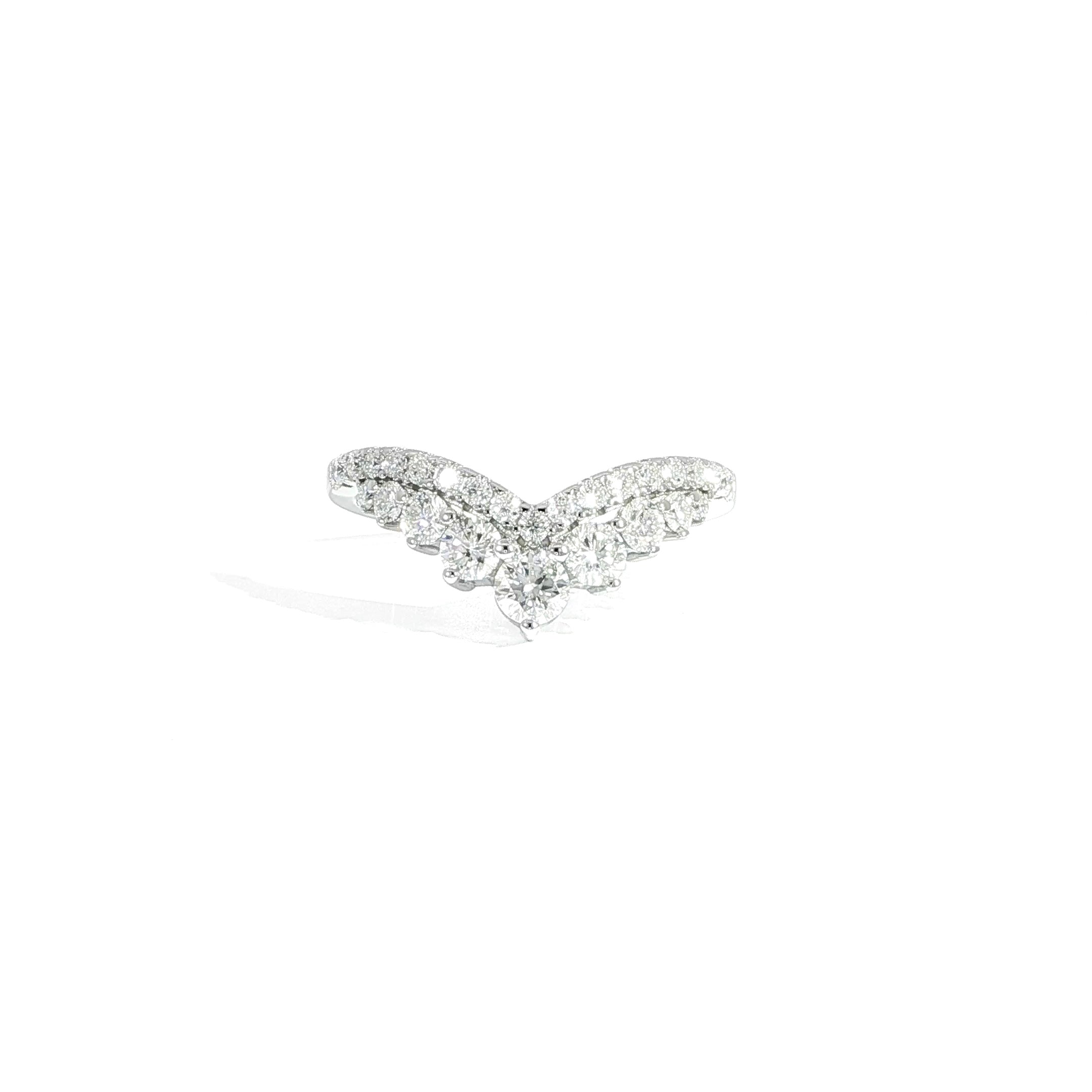Sterling Silver V-Shape Cluster Moissanite Ring