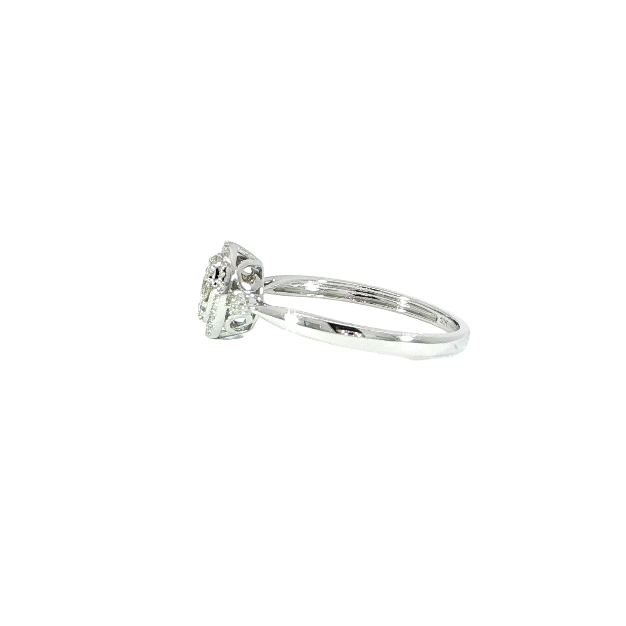 Side oval shape diamond halo ring gold