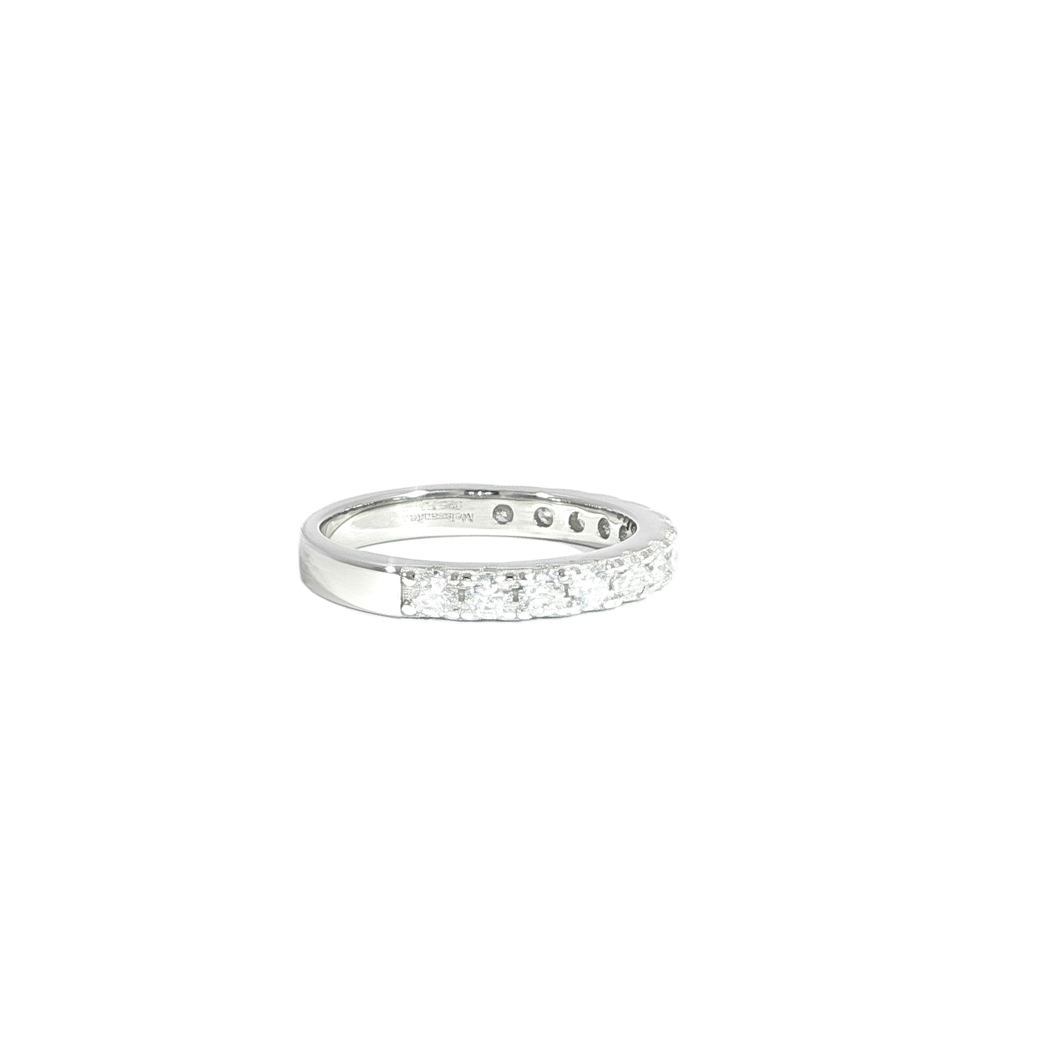 Side profile silver moissanite wedding band