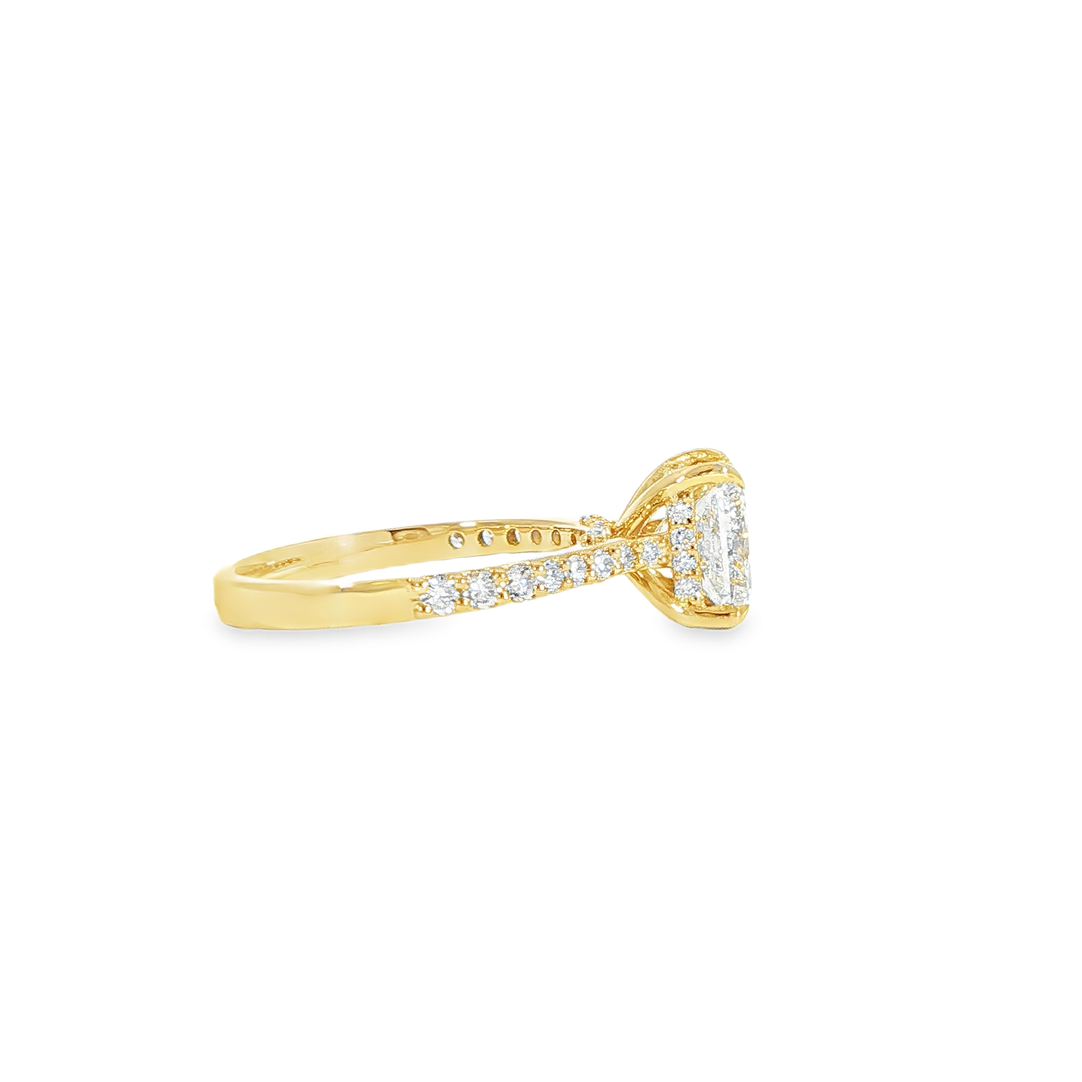 Side view of princess cut ring showing hidden halo detail