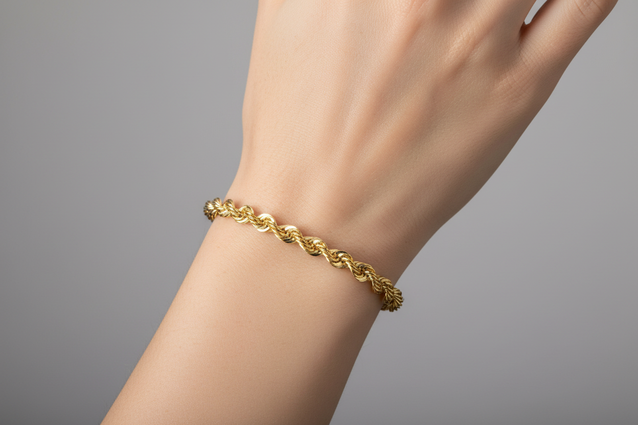 Elegant 5.5MM rope bracelet crafted in 10K gold