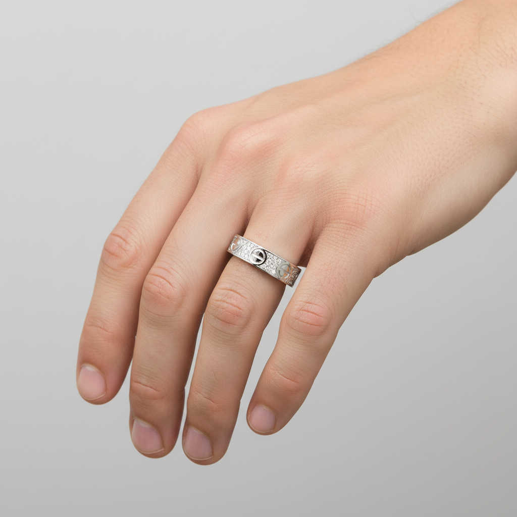 Model wearing sterling silver ring with screw pattern and moissanite accents