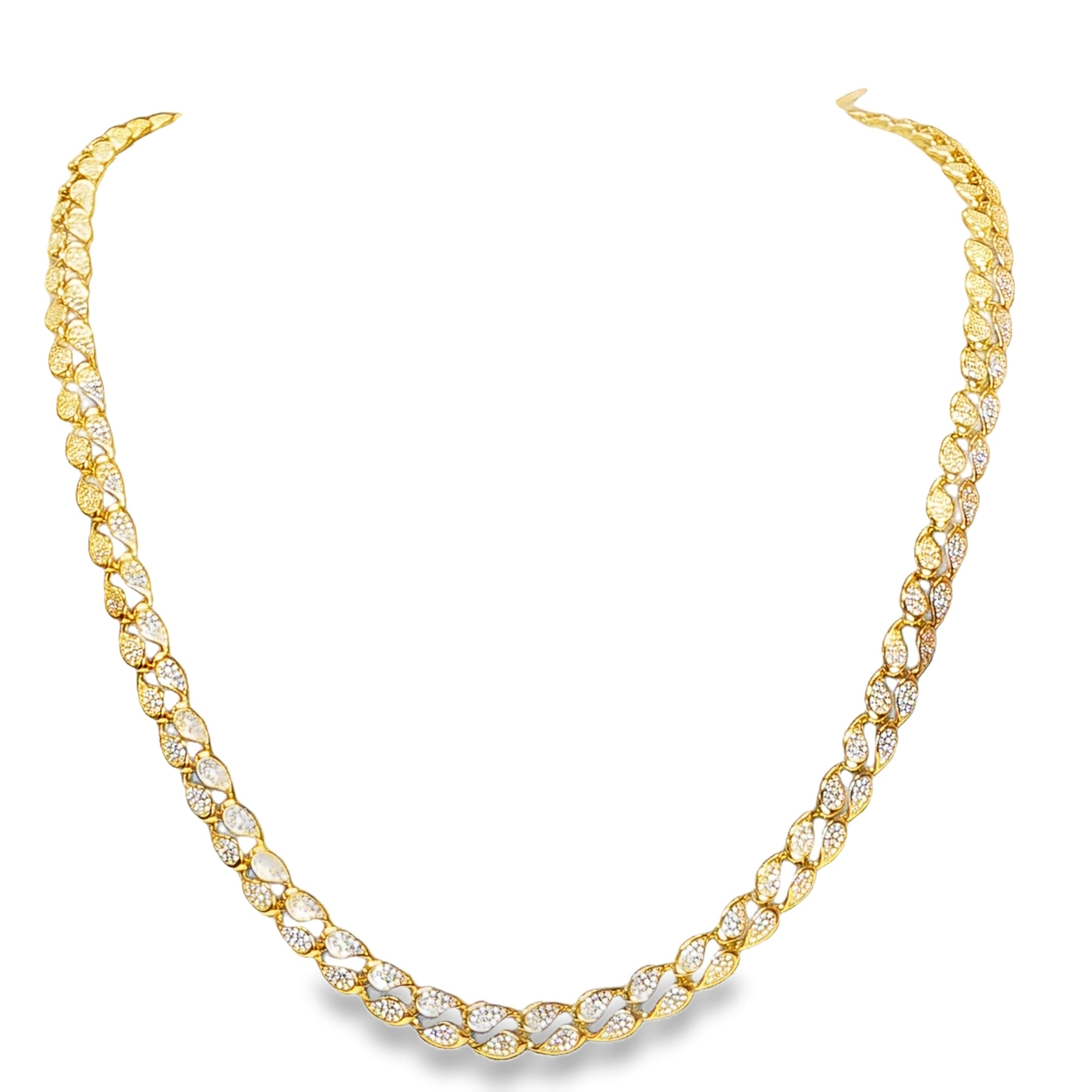 Premium VVS moissanite pavé leaf necklace with elegant sterling silver links