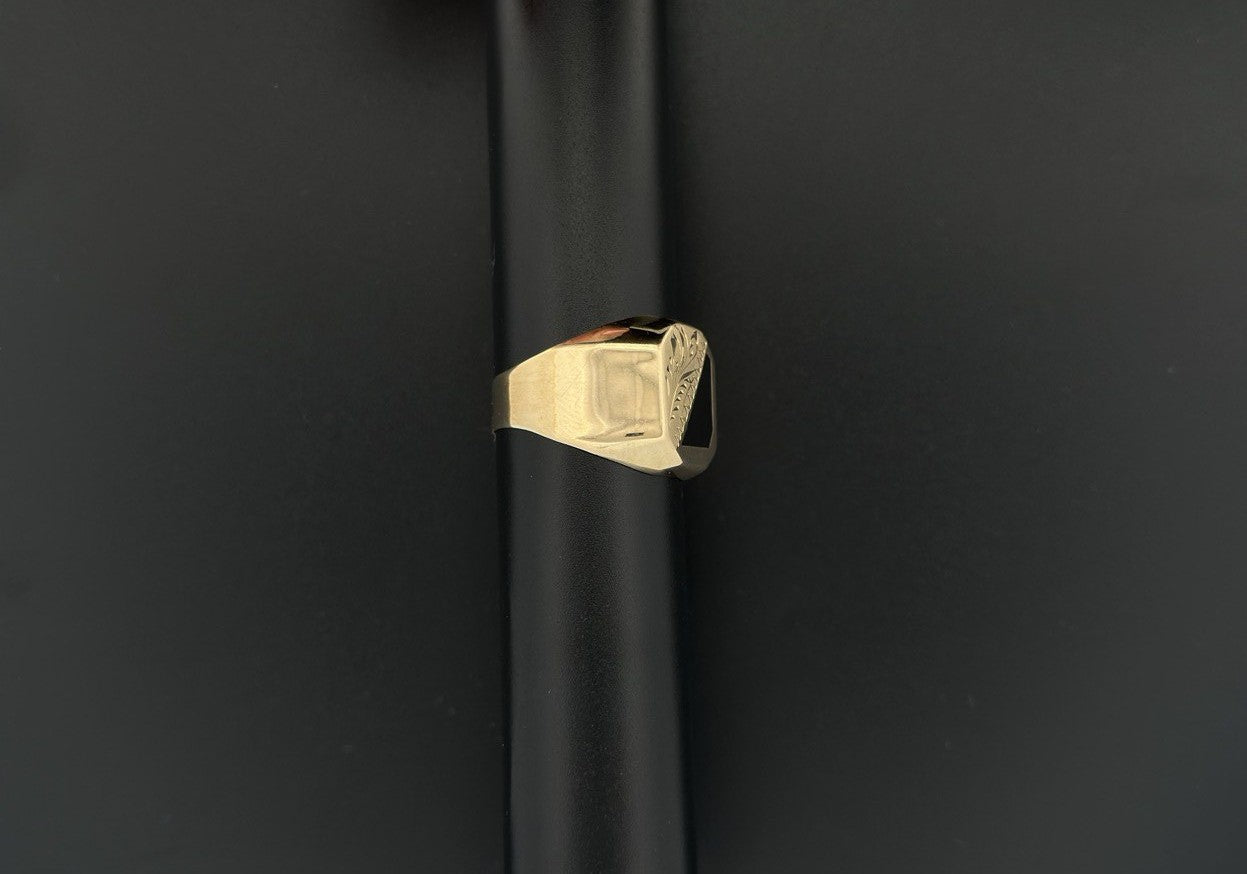14K Gold Onyx Ring