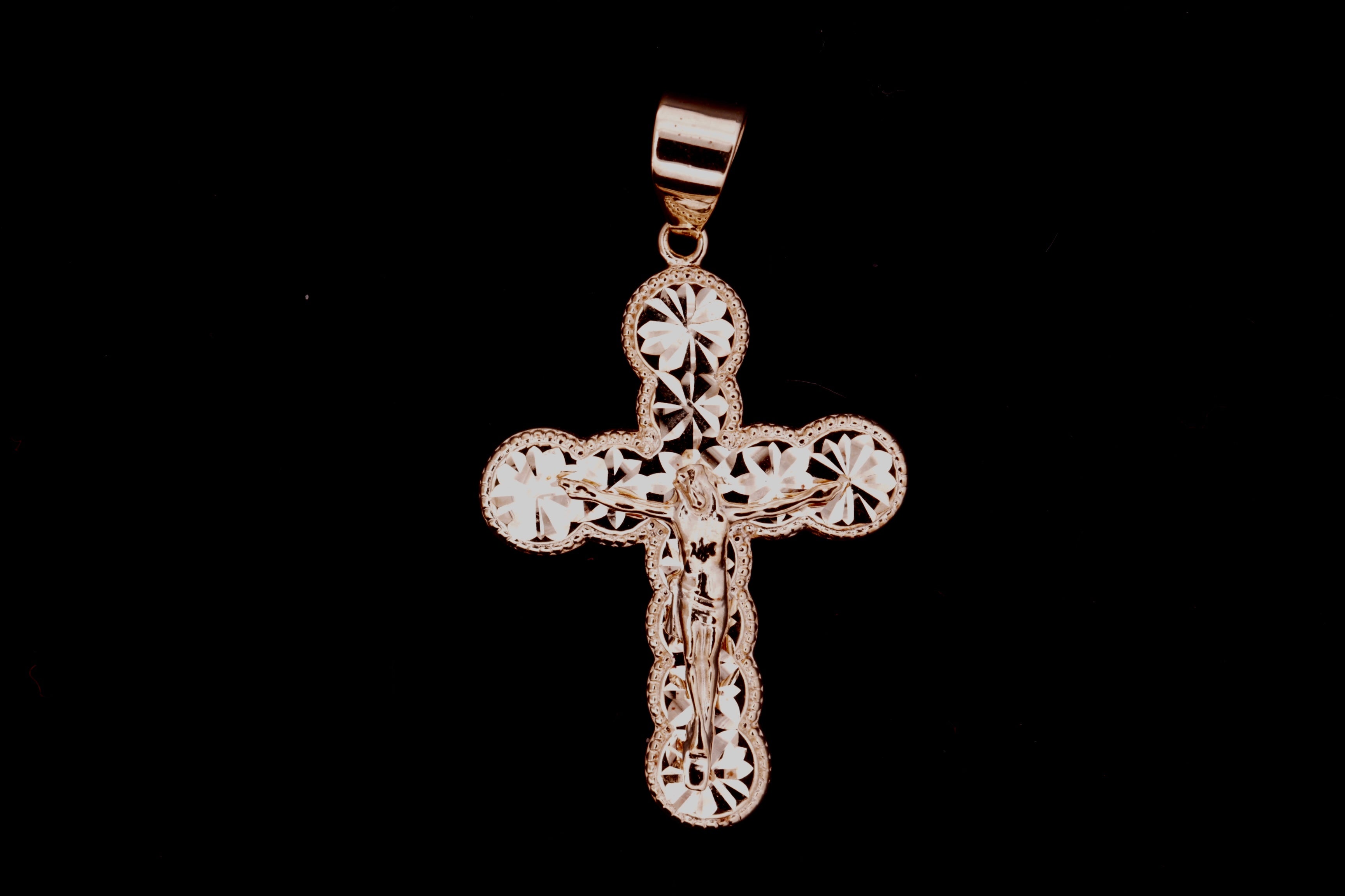 14K Gold Solid Cross Pendant
