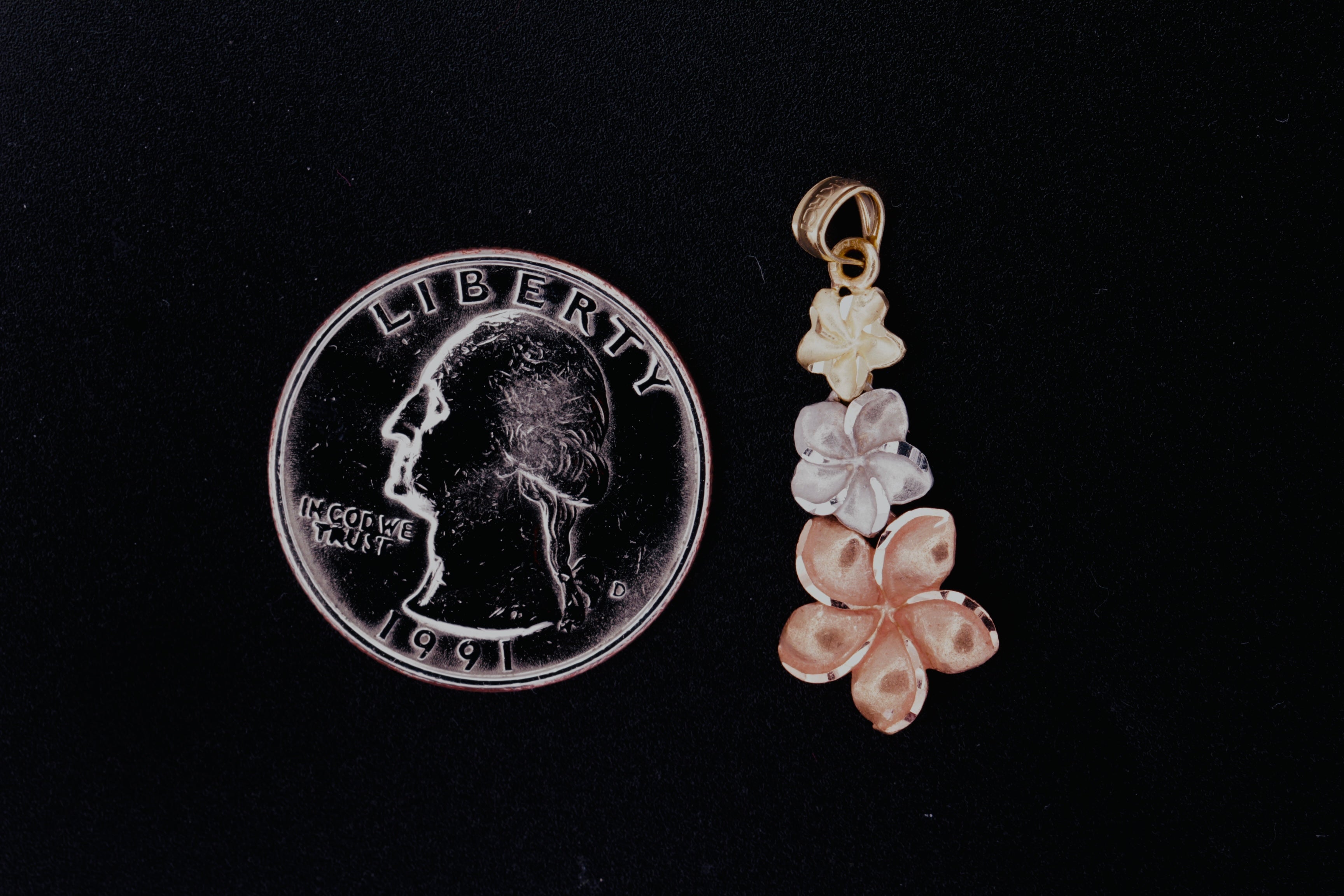 14K Tri-Color Gold Floral Pendant - 3 Flowers Design